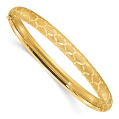 Belk & Co 14K Yellow Gold Satin Diamond-cut 6.2mm Hinged Bangle