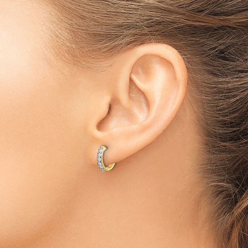 Lab Created 1/4 ct. t.w. Diamond Hoop Earrings in 14K Yellow Gold