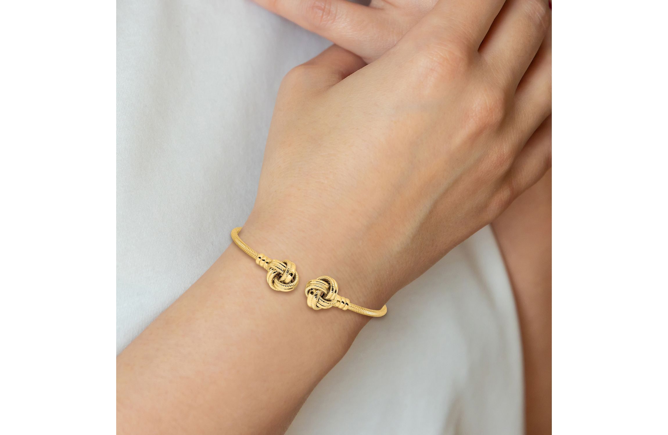 14K Yellow Gold Polished and Textured Love Knots Cuff Bracelet