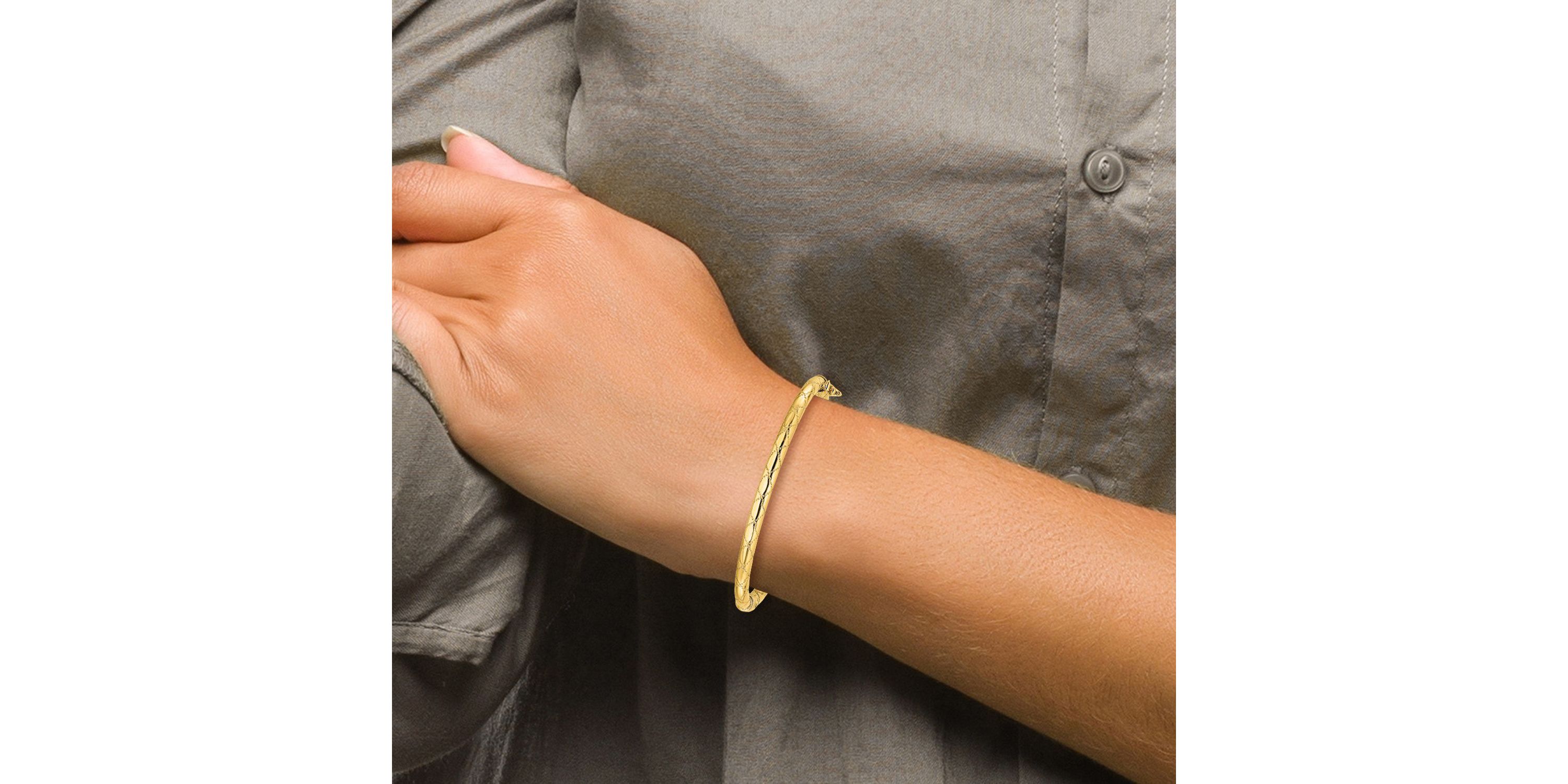 14K Yellow Gold Polished and Textured Hinged Bangle