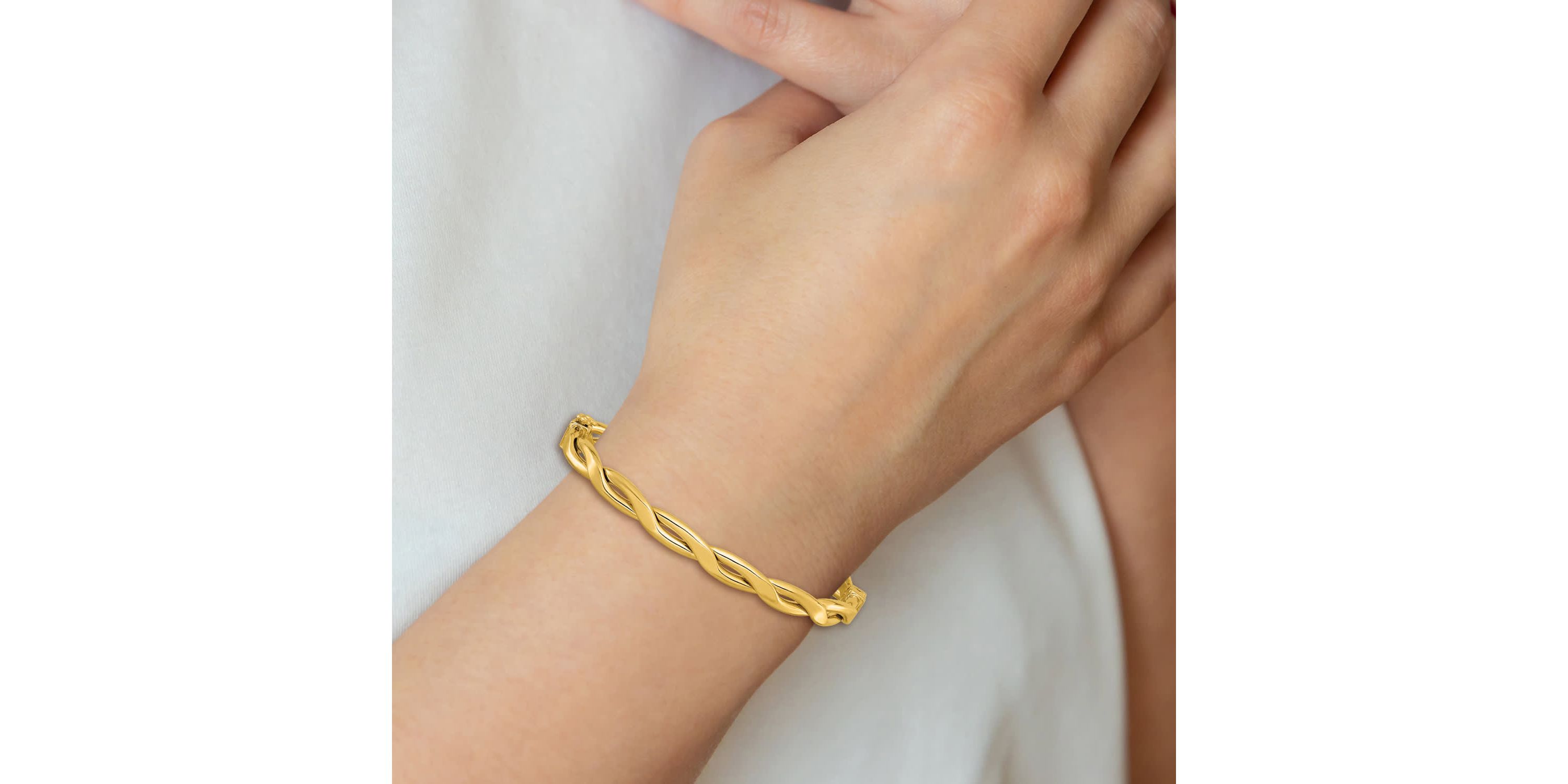 14K Yellow Gold Polished Fancy Intertwined Hinged bangle