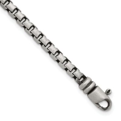 Belk & Co Sterling Silver Antiqued and Satin 5.0mm Box 8-inch Chain Bracelet, White, 8 in