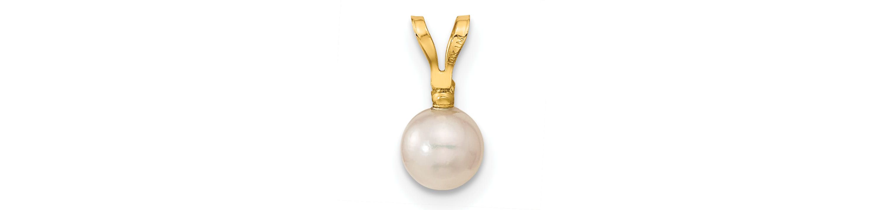 0.03 ct. t.w. Diamonds and 5-6mm Saltwater Akoya Cultured Pearl Earring and Pendant Set in 14K Yellow Gold