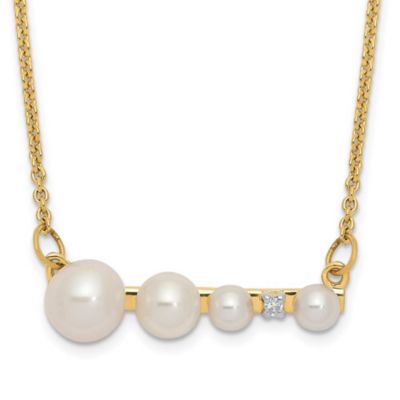 1/10 ct. t.w. Diamond and White Round Freshwater Cultured Graduated Pearl Necklace in 14K Yellow Gold