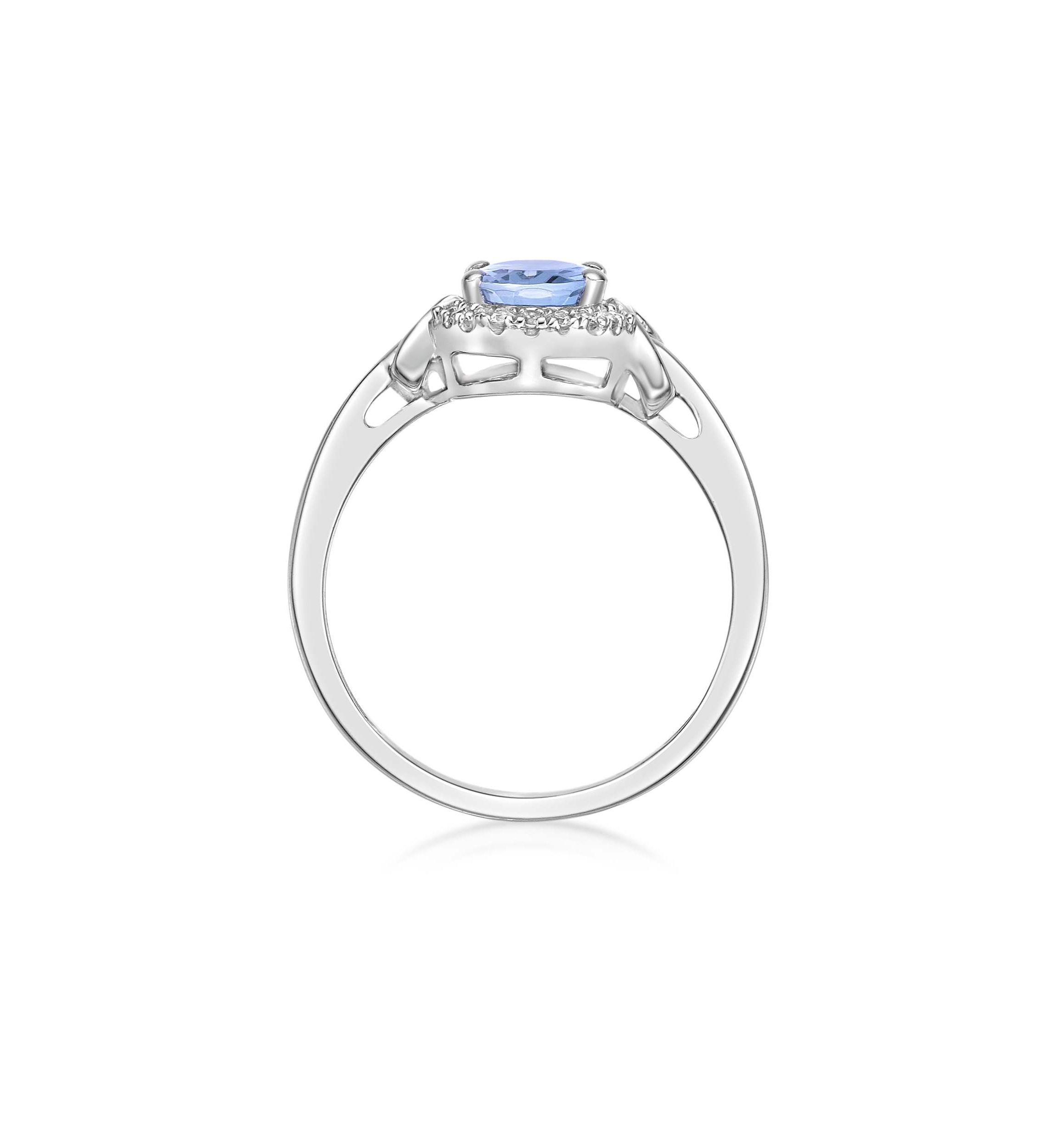 1.1 ct. t.w. Morganite and 0.11 ct. t.w. Diamond Ring in 10K Rose Gold