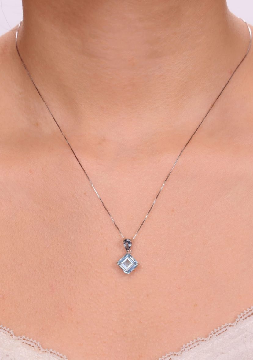 3 3/4 ct. t.w. Blue Topaz Pendant Necklace in Sterling Silver