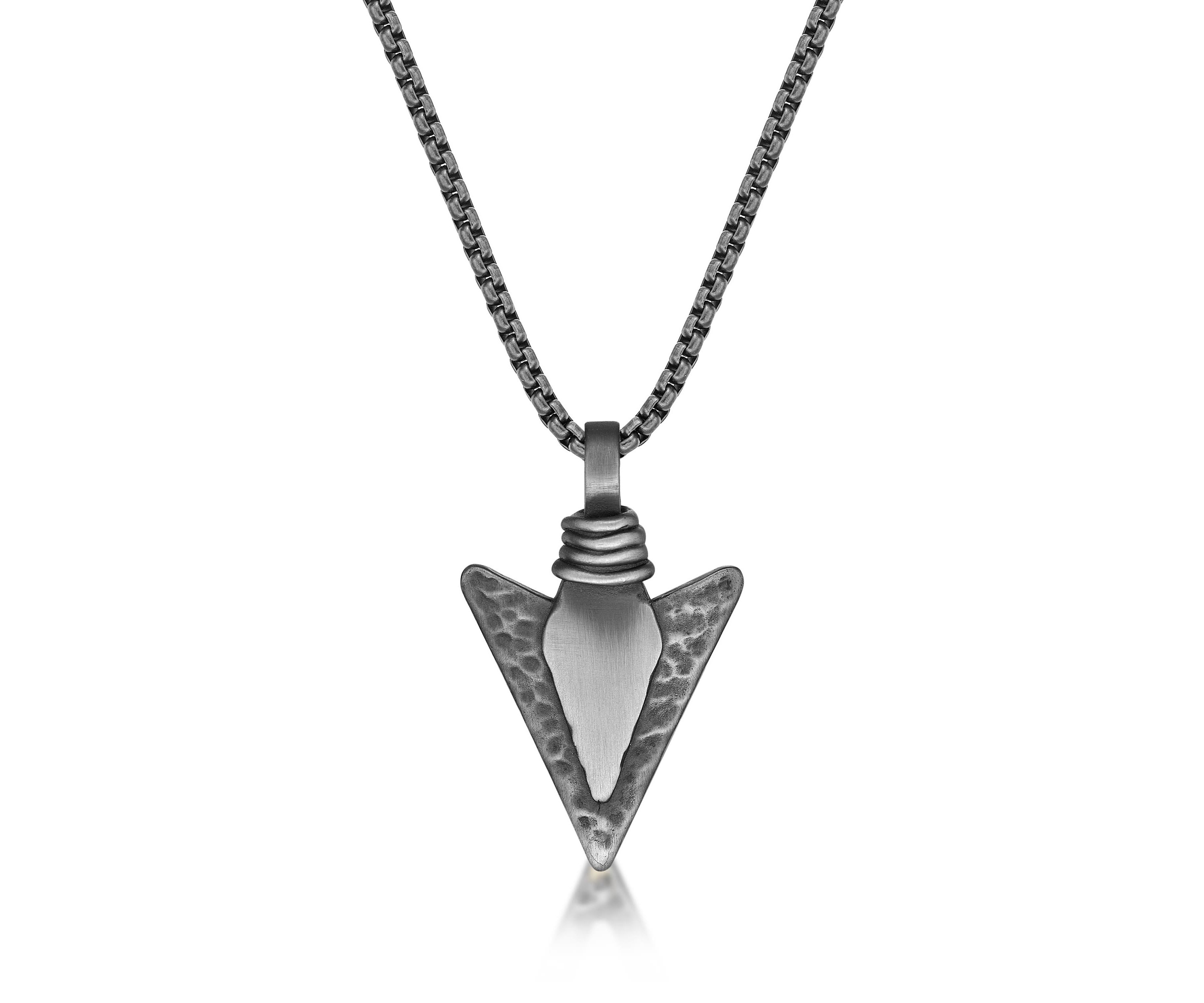 Stainless Steel Arrow Head Pendant with Mattte Gray Ip and 24" Round Box Chain
