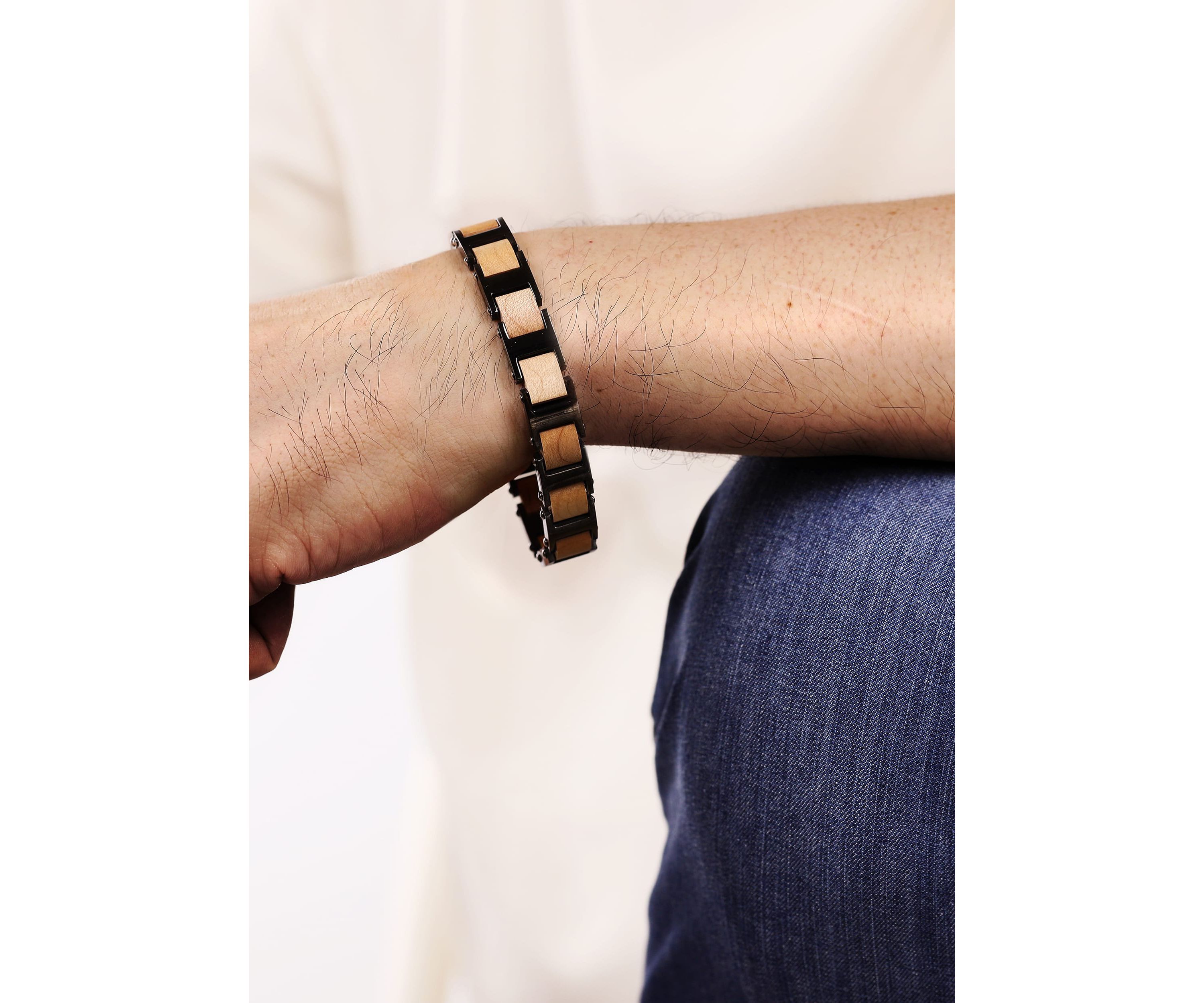 Stainless Steel And Wood Bracelet With Gun Metal Gray Ip