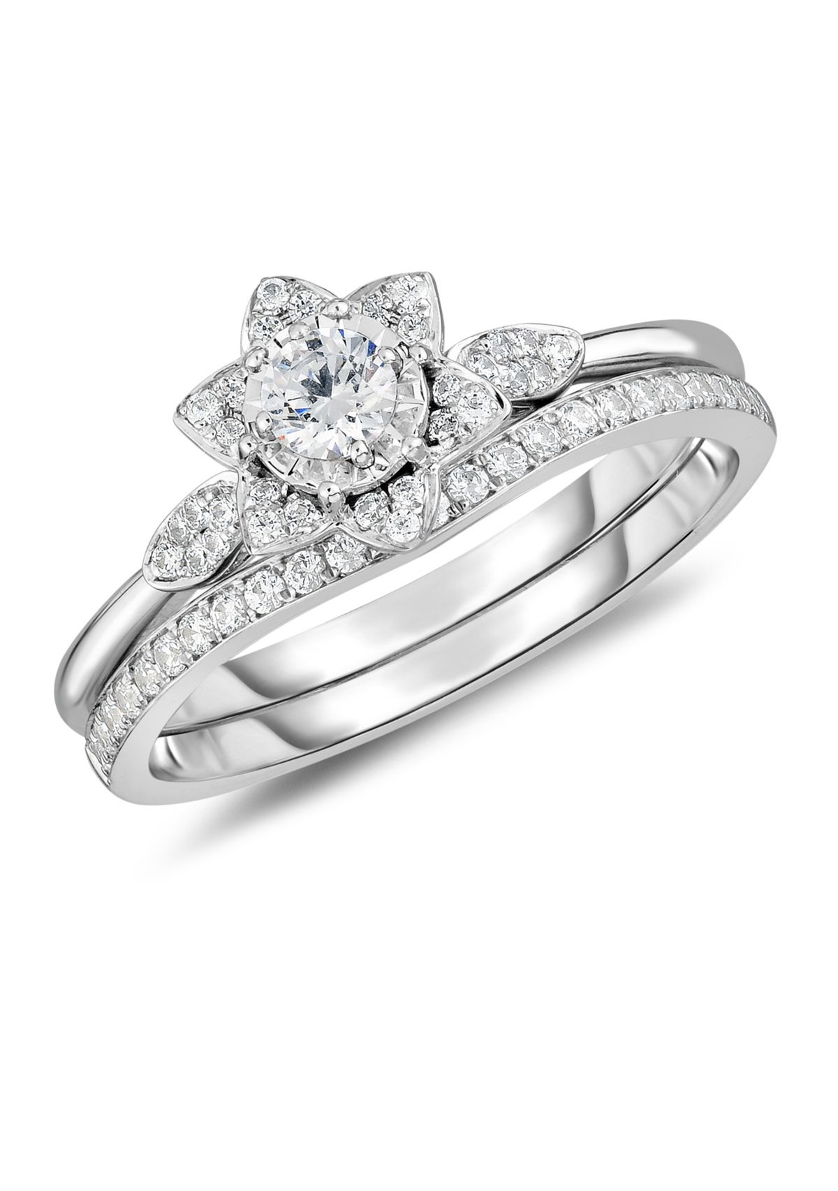 1/4 tw. t.w Diamond Flower Frame Promise Ring in 10K White Gold
