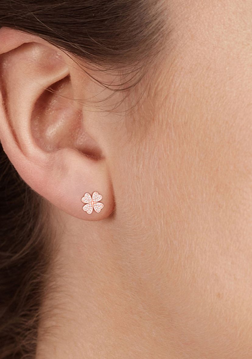 1/4 ct. t.w Diamond Heart-Shaped Four Leaf Clover Stud Earrings in 10K Rose Gold