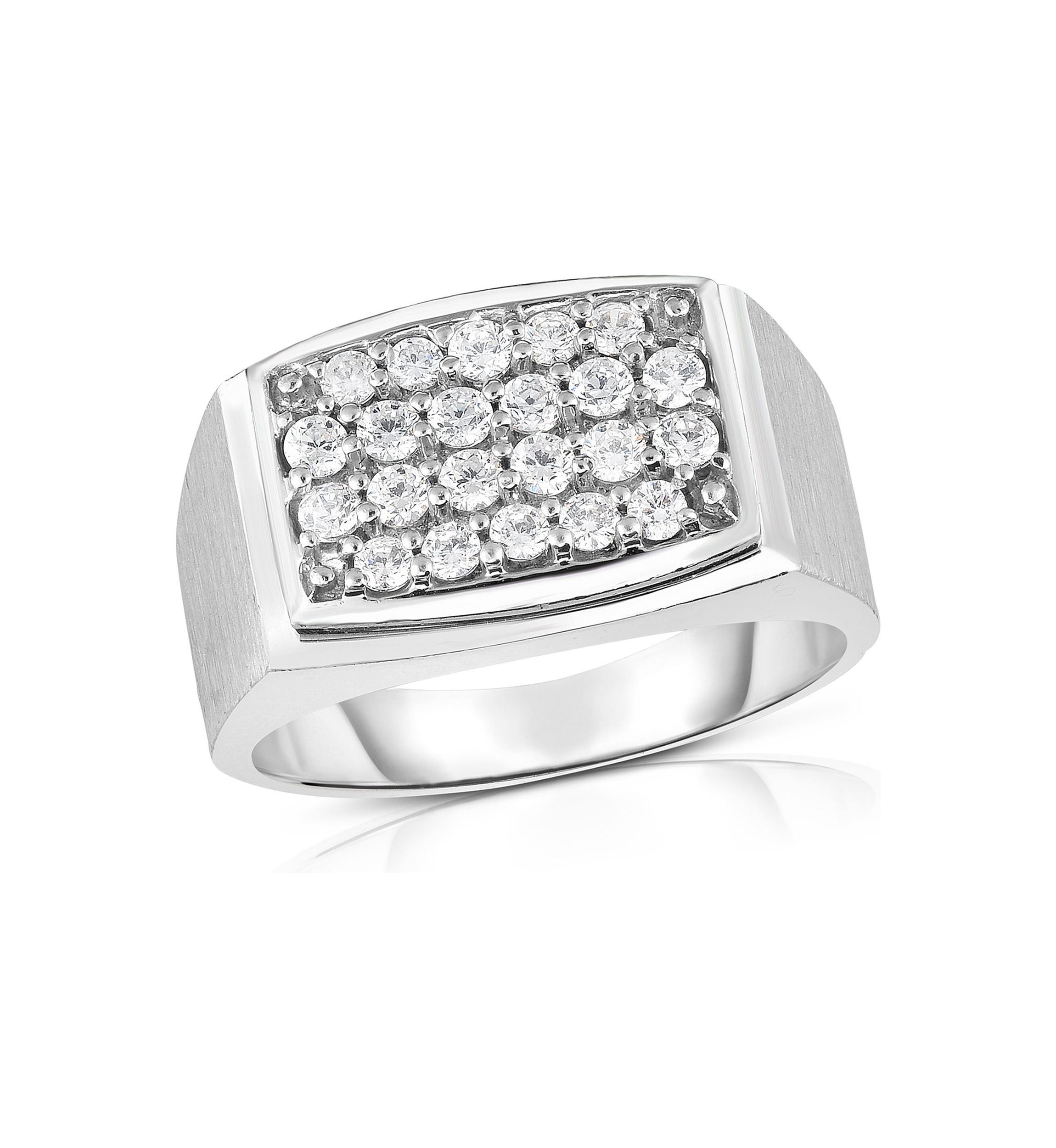 1 C.T.T.W Diamond 10K Gents Ring