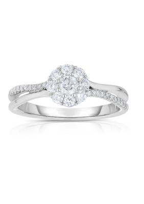 1/2 C.T.T.W Diamond 14Kt Gold Engagement Ring