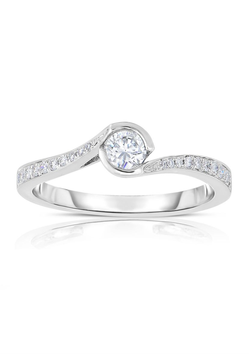 1/4 C.T.T.W Diamond 10Kt Gold Engagement Ring