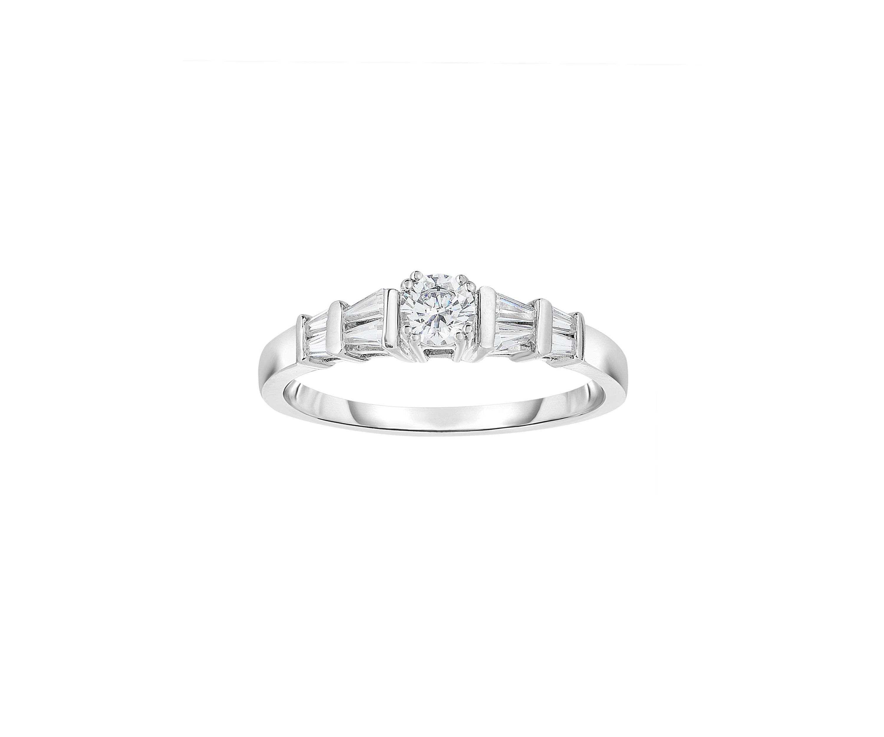3/8 C.T.T.W Diamond 14Kt Gold Engagement Ring