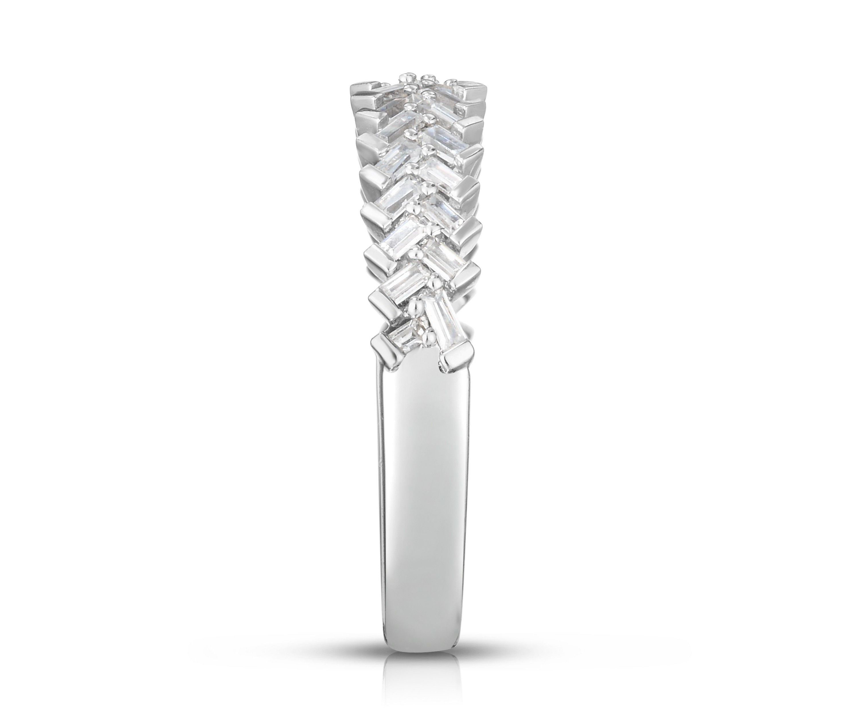 7/8CTW Diamond 14kt Gold White Ring