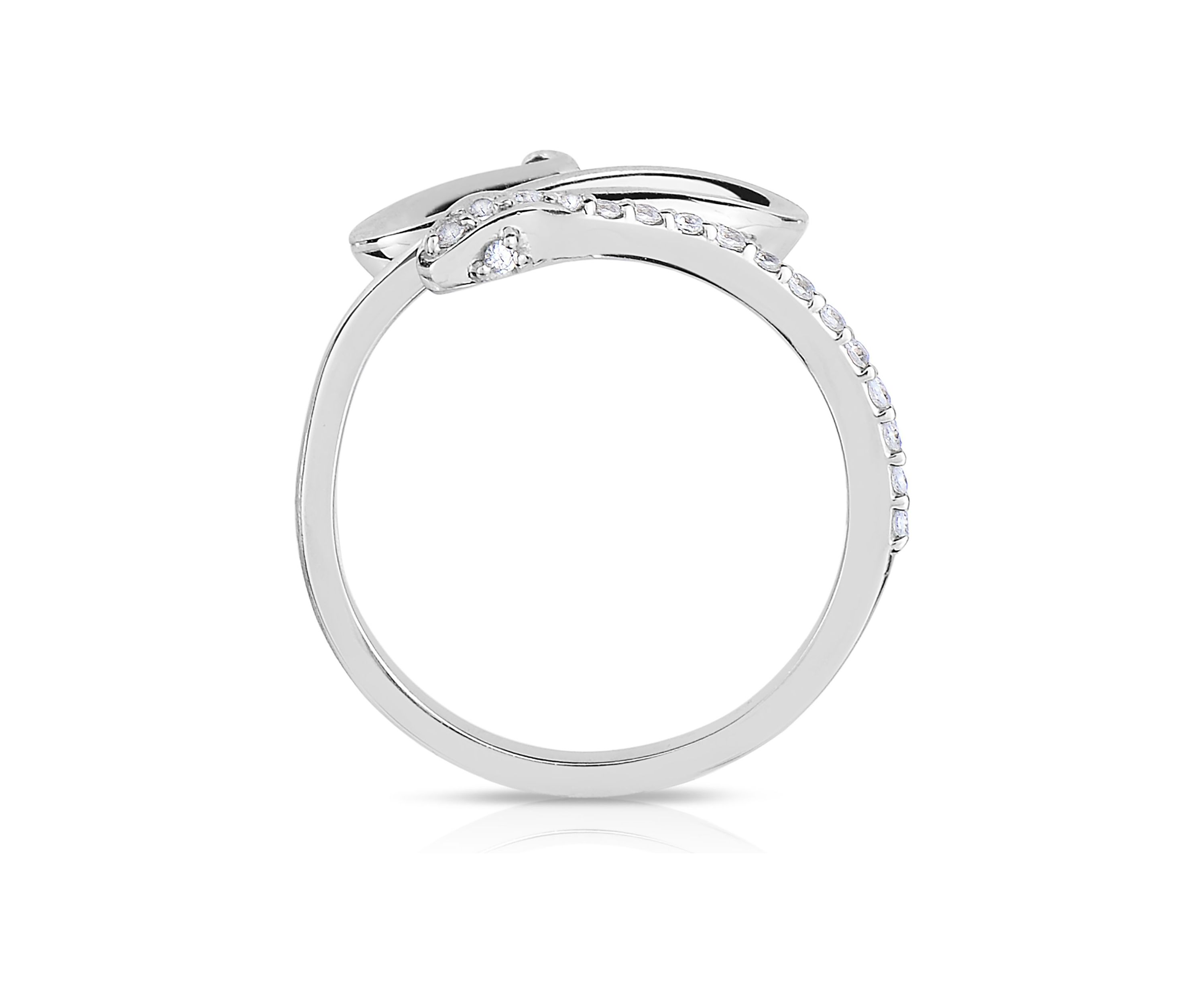 1/5 C.T.T.W Diamond 10K Snake Ring