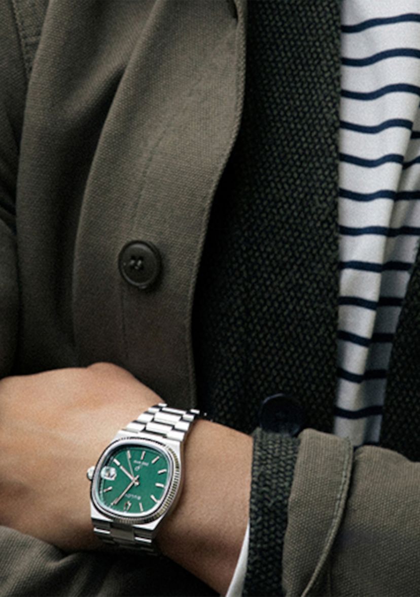 bulova dress classic watch Stainless Steel Dress/Classic BUL Ladies The strap is finished with a classic thorn buckle Bulova Watch - Super Seville