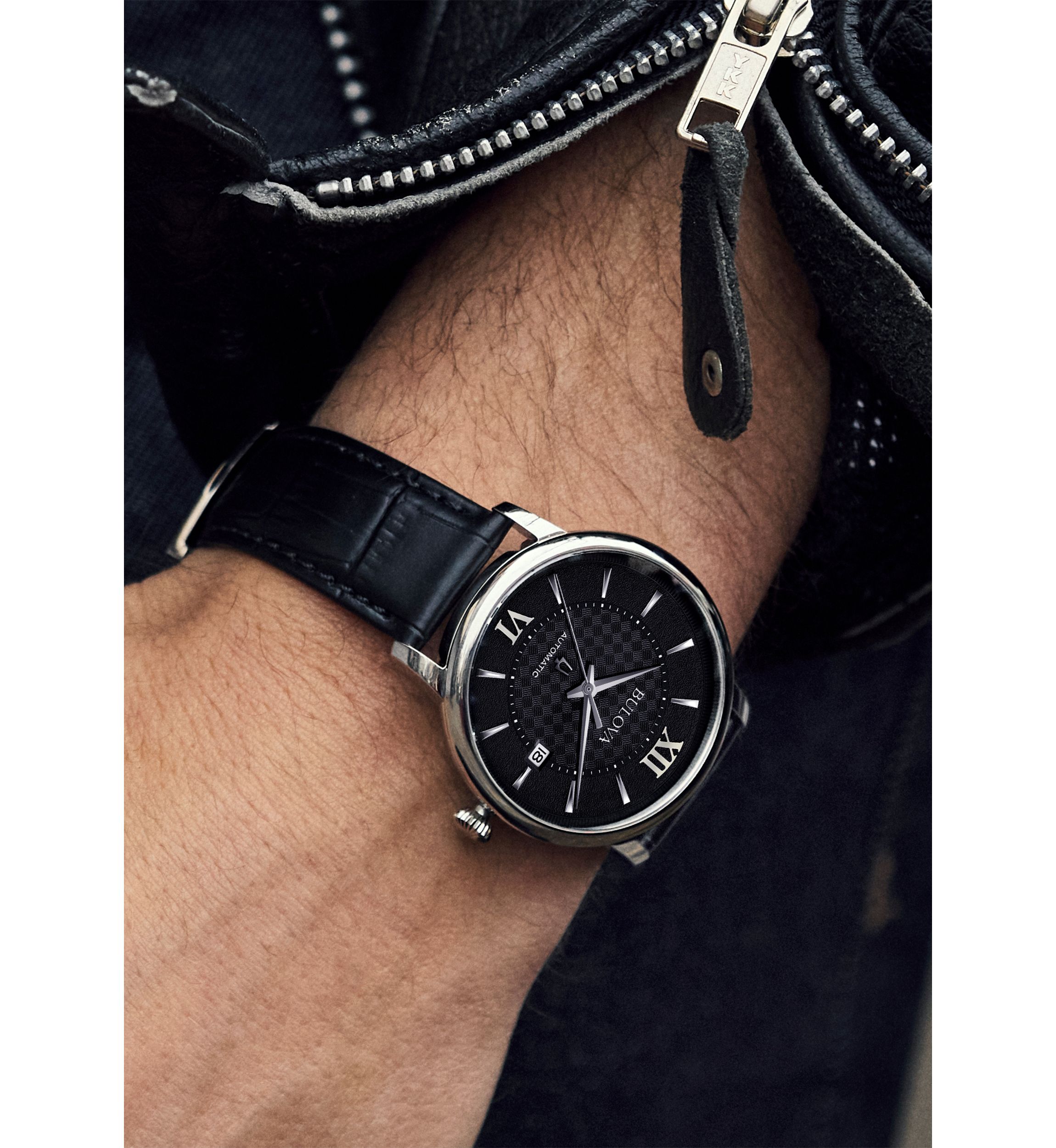 Bulova Mens Classic Hudson Black Leather Strap Watch - 39 Millimeter