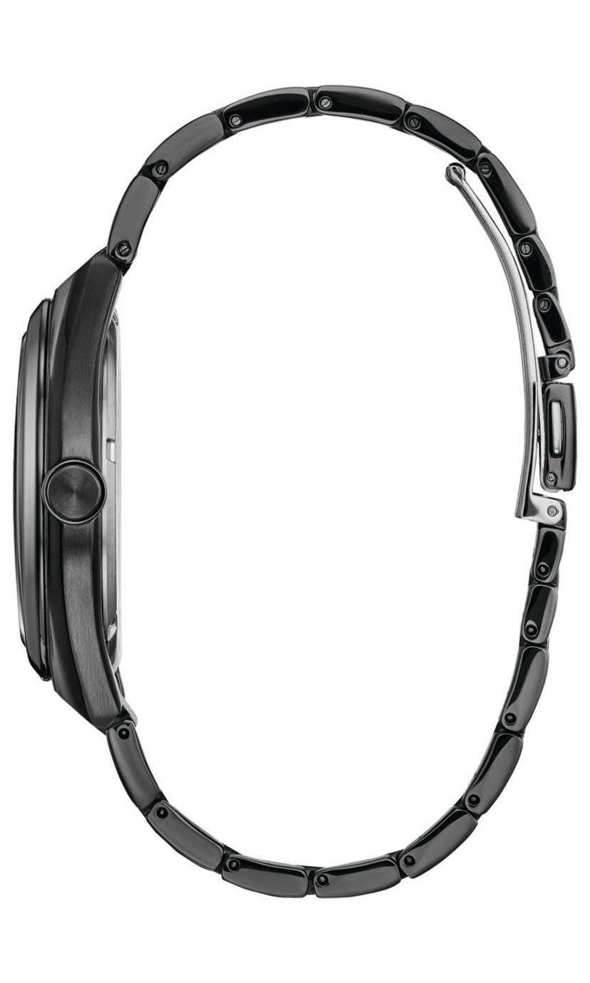Mens Star Wars Mandalorian Bracelet Watch 42mm