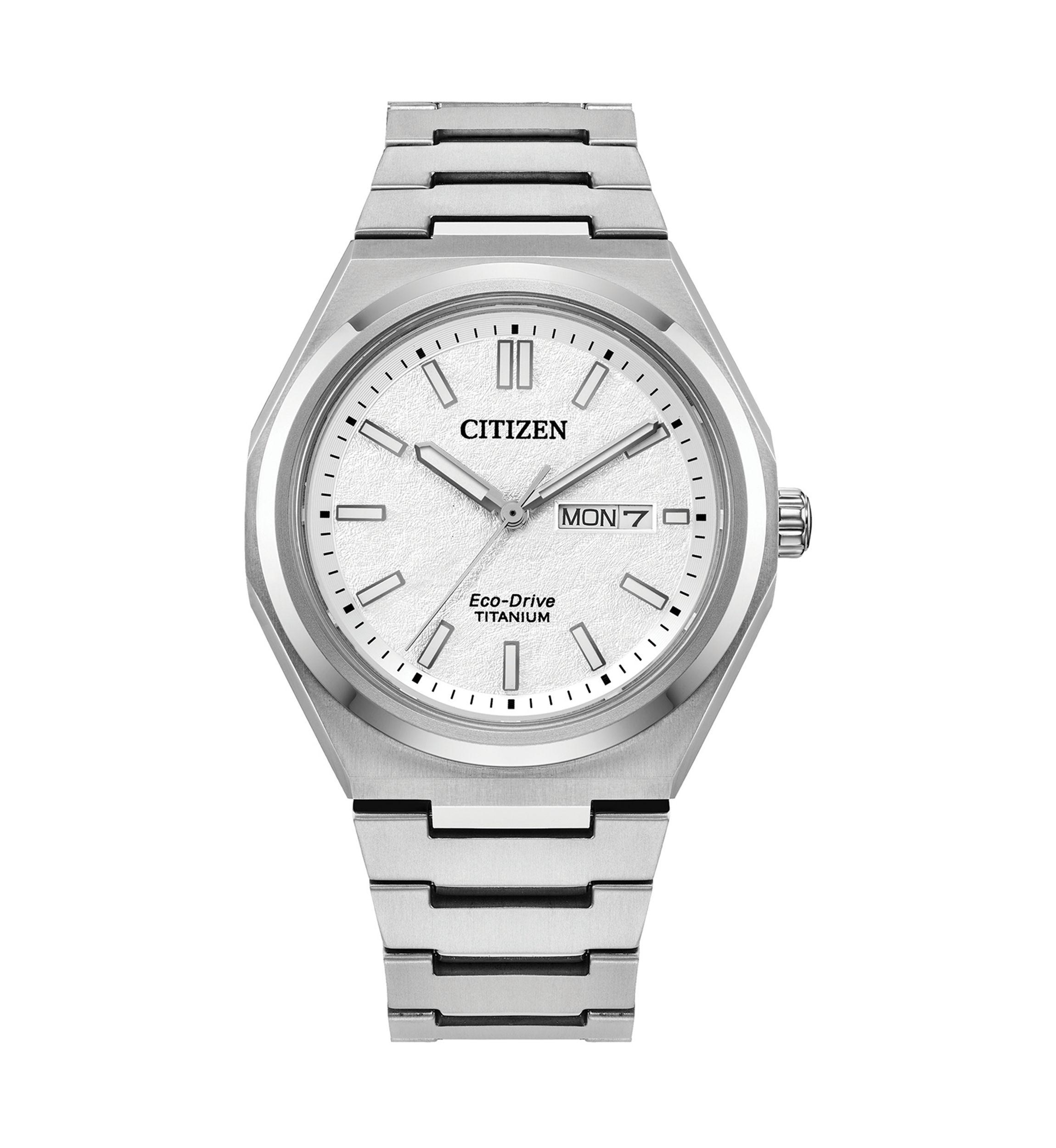 Citizen Mens  Zenshin Super Titanium Bracelet Watch 39.5 mm