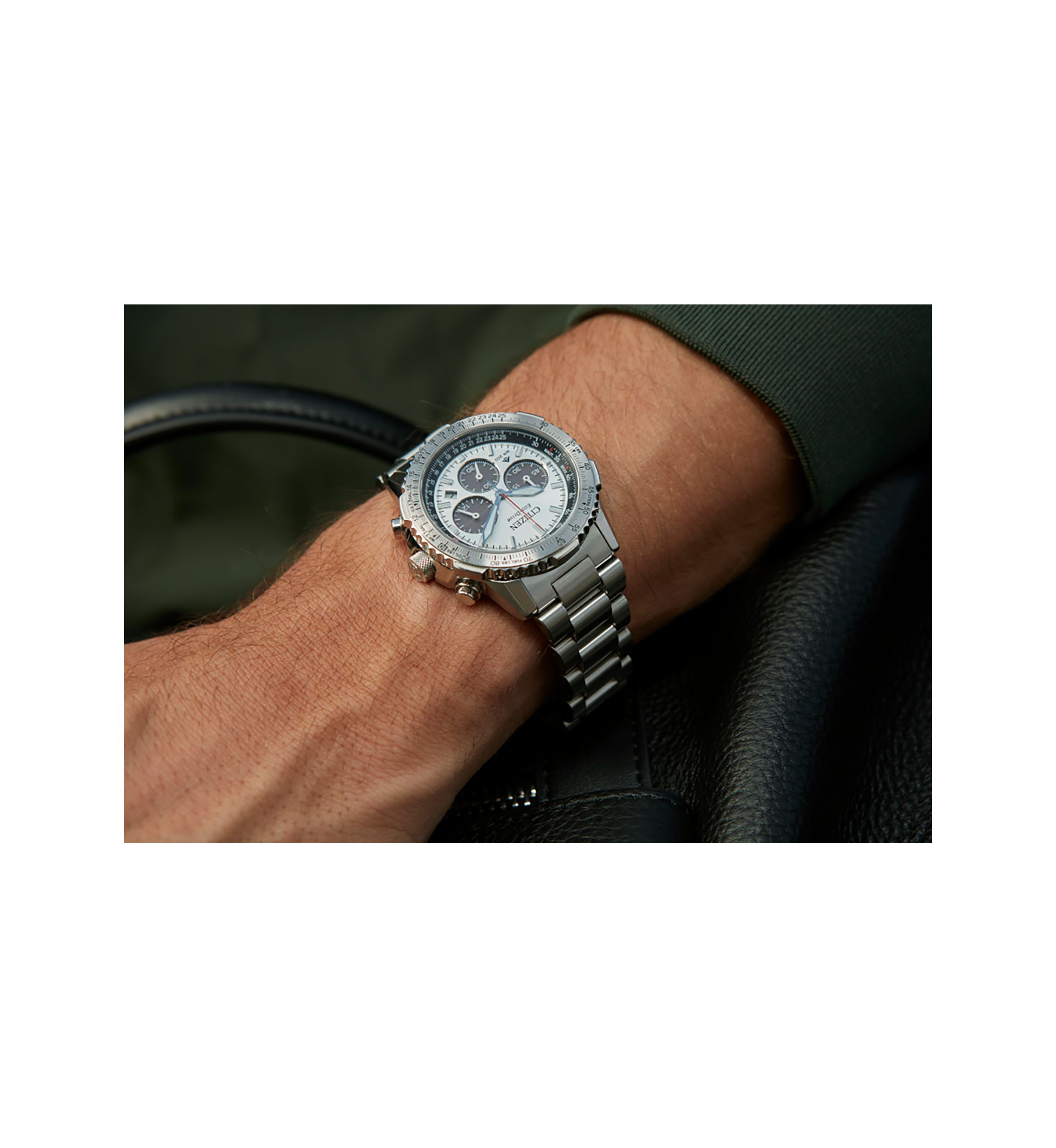 Mens Promaster Navihawk Silver-Tone Bracelet Watch, 40mm