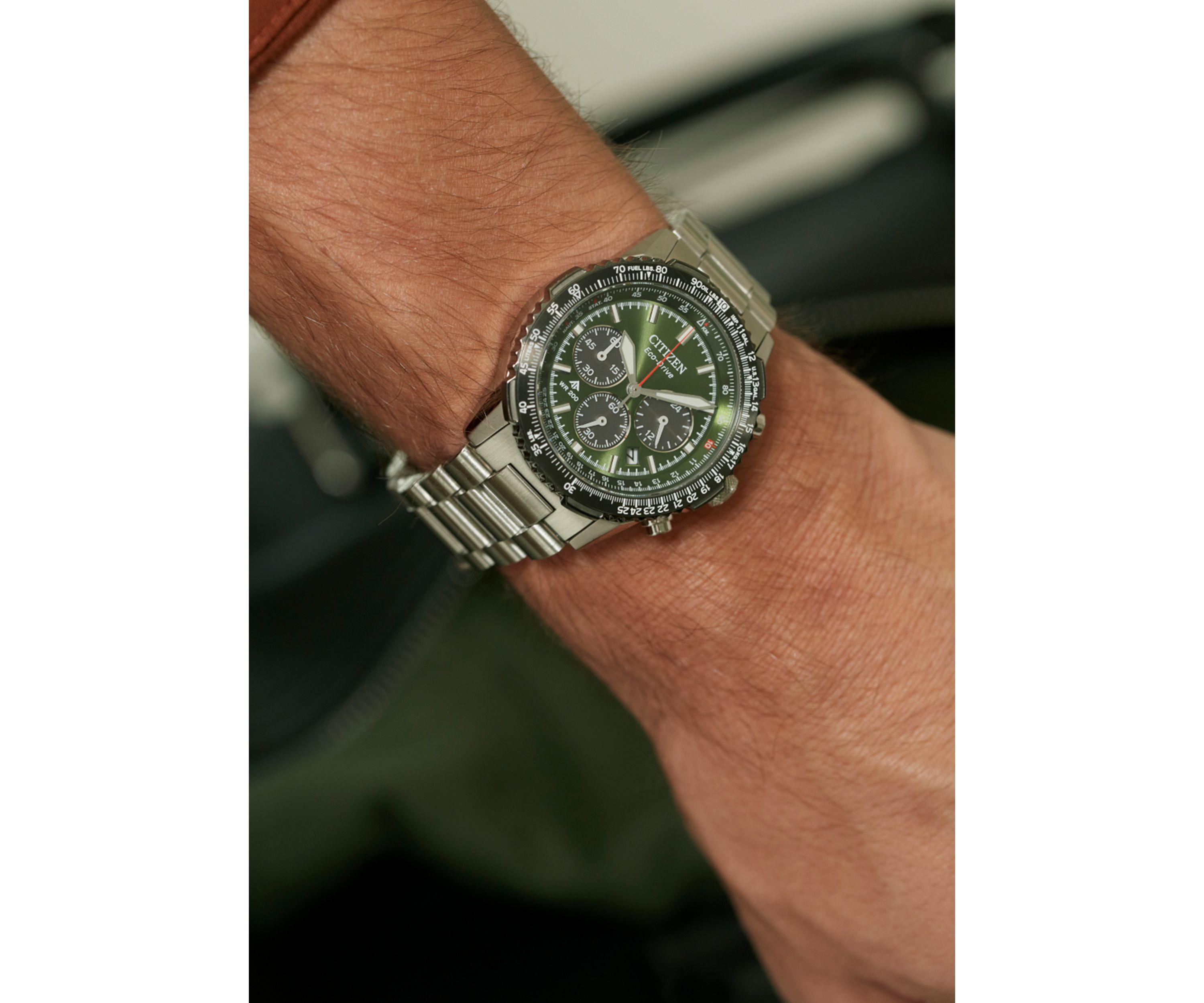 Mens Promaster Navihawk Silver-Tone Bracelet Watch, 40mm