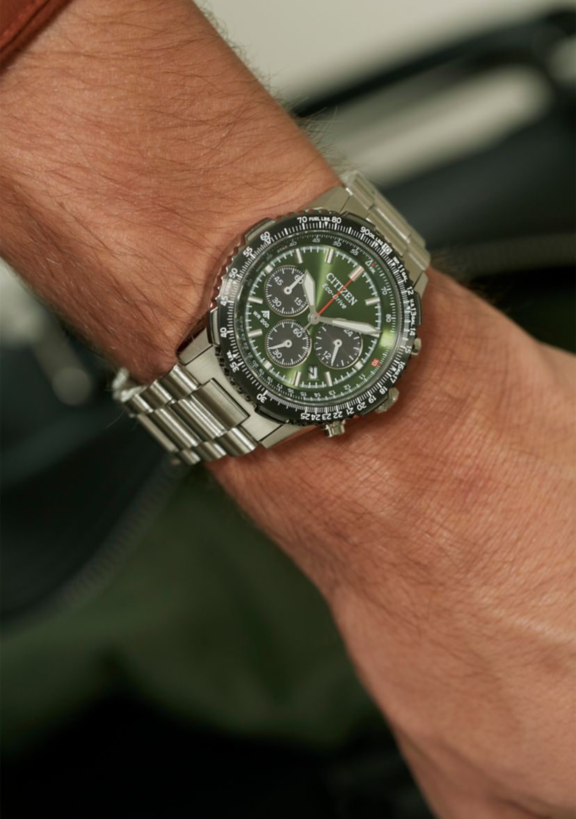 Mens Promaster Navihawk Silver-Tone Bracelet Watch, 40mm