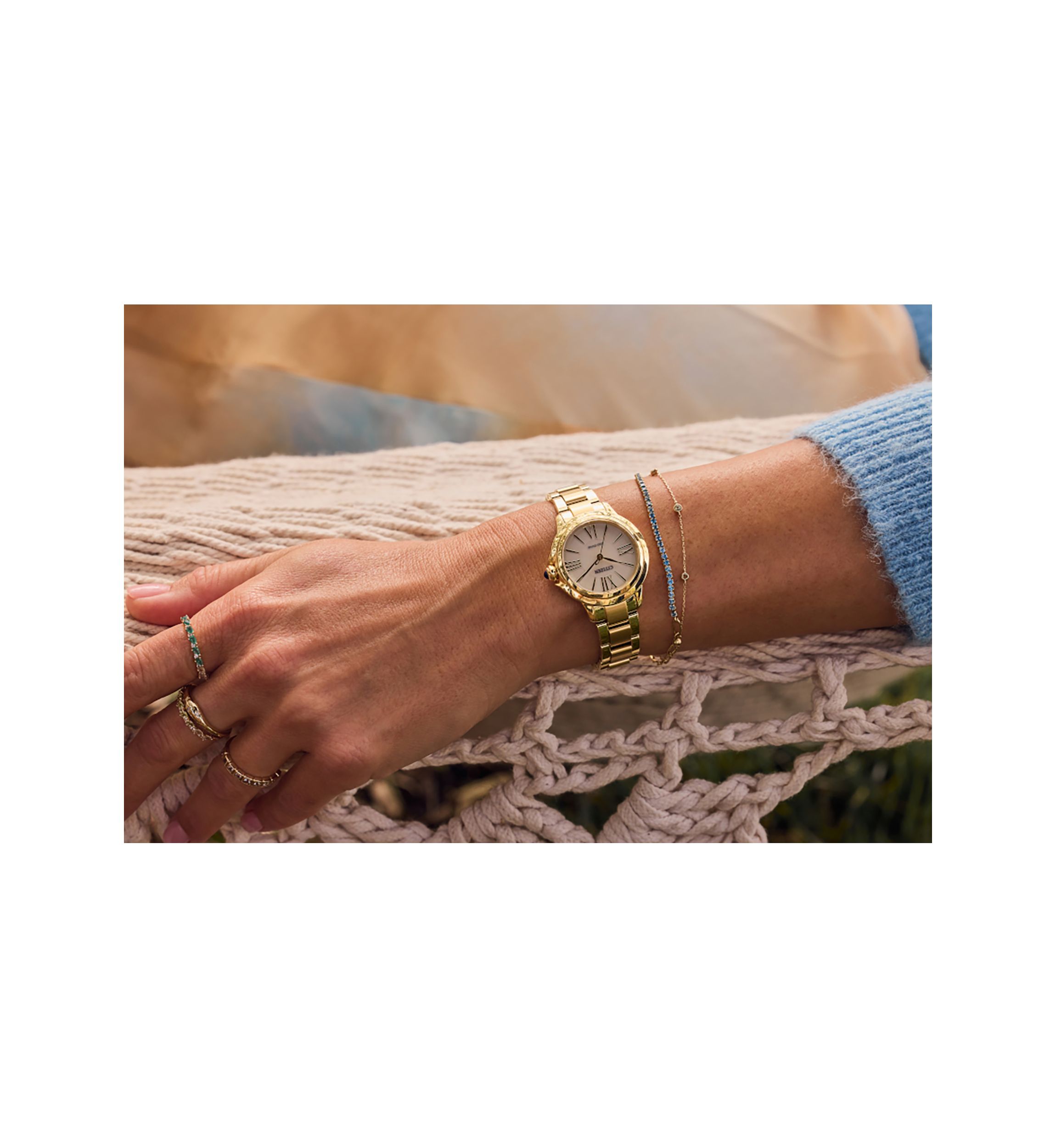 Ladies Classic Ceci - Citizen L Gold-Tone Bracelet Watch. 31.5mm