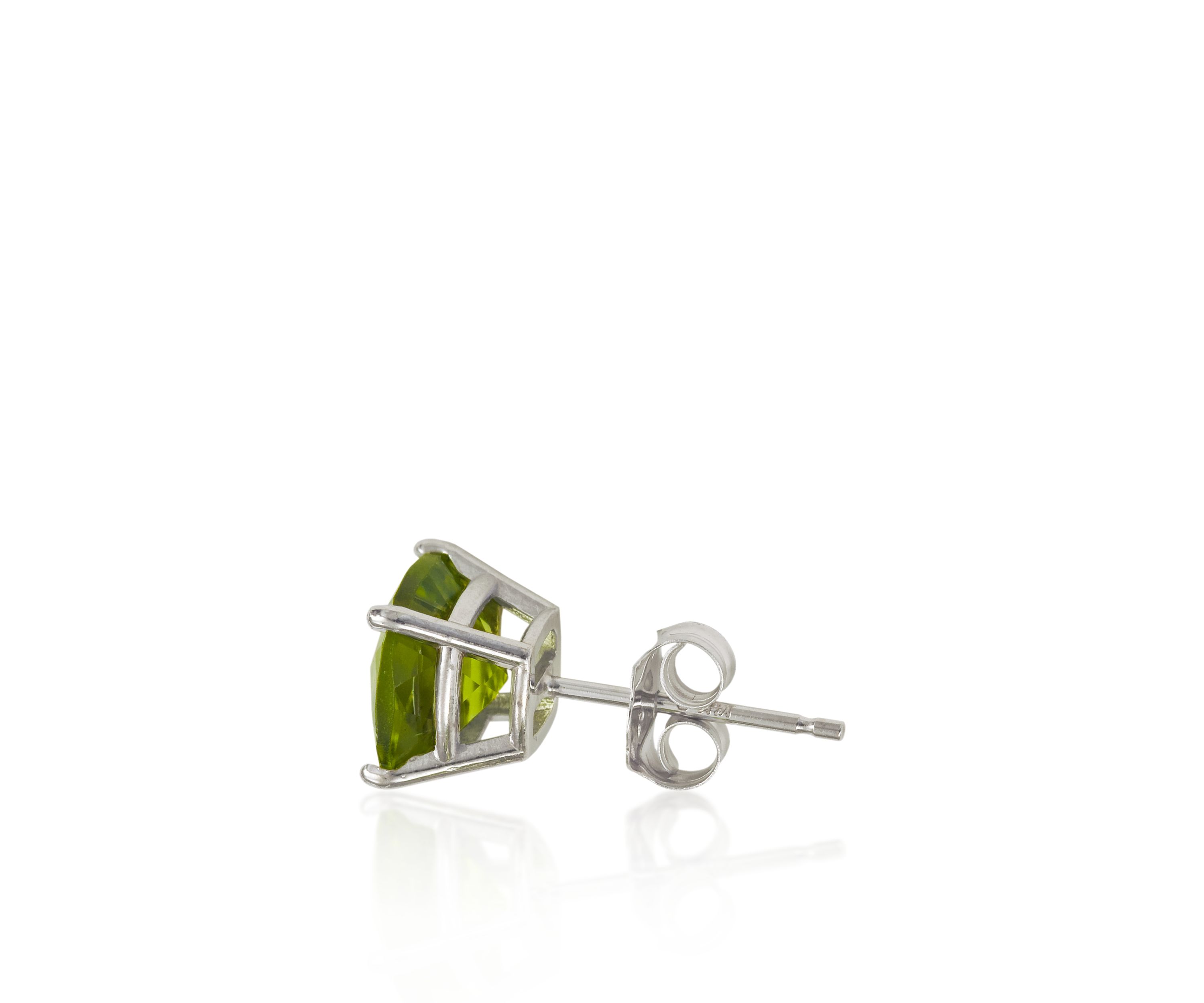 14k White Gold 6mm Peridot Stud Earrings