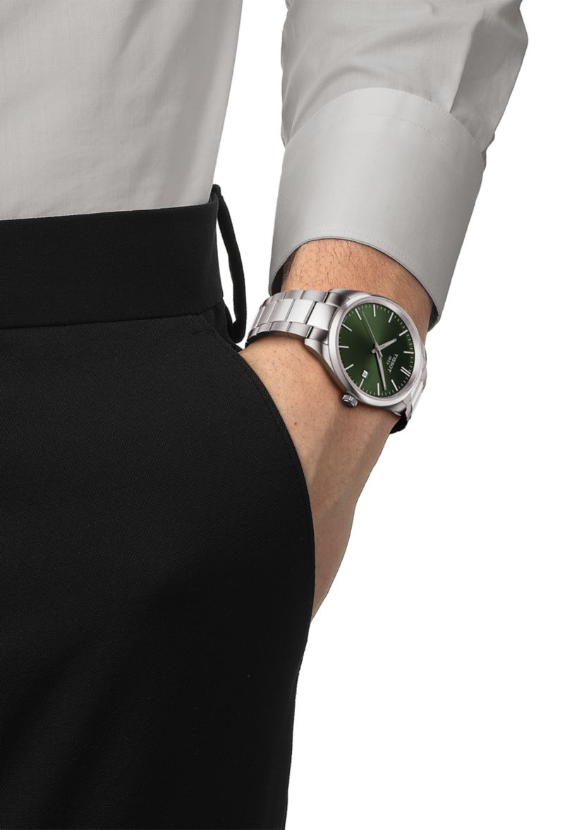 PR 100 Watch
