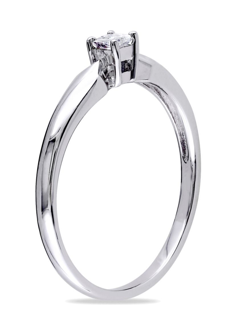 1/10 ct. t.w. Diamond Princess-cut Solitaire Ring in Sterling Silver