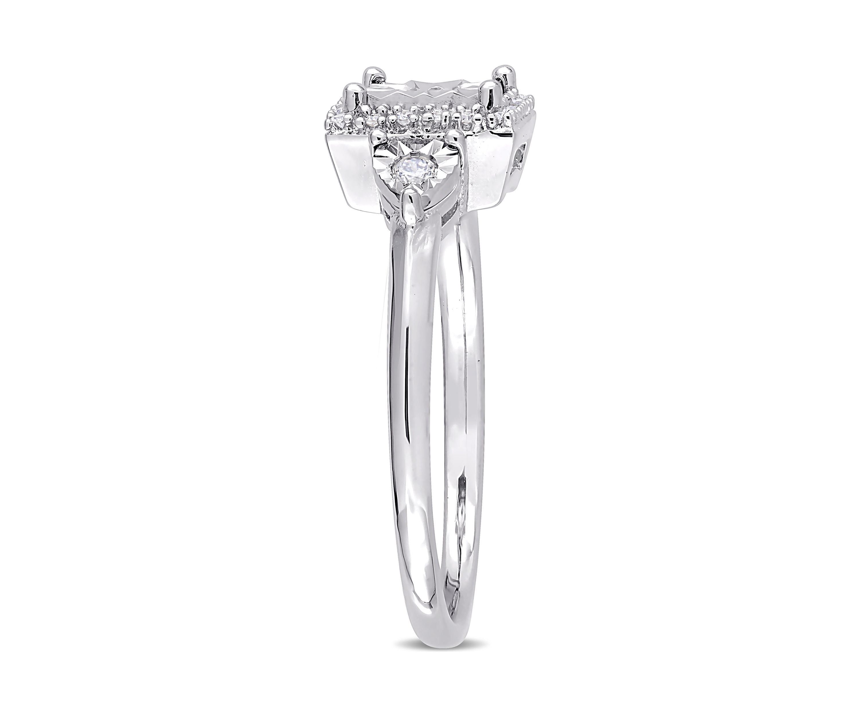 1/6 ct. t.w. Diamond Halo Engagement Ring in Sterling Silver