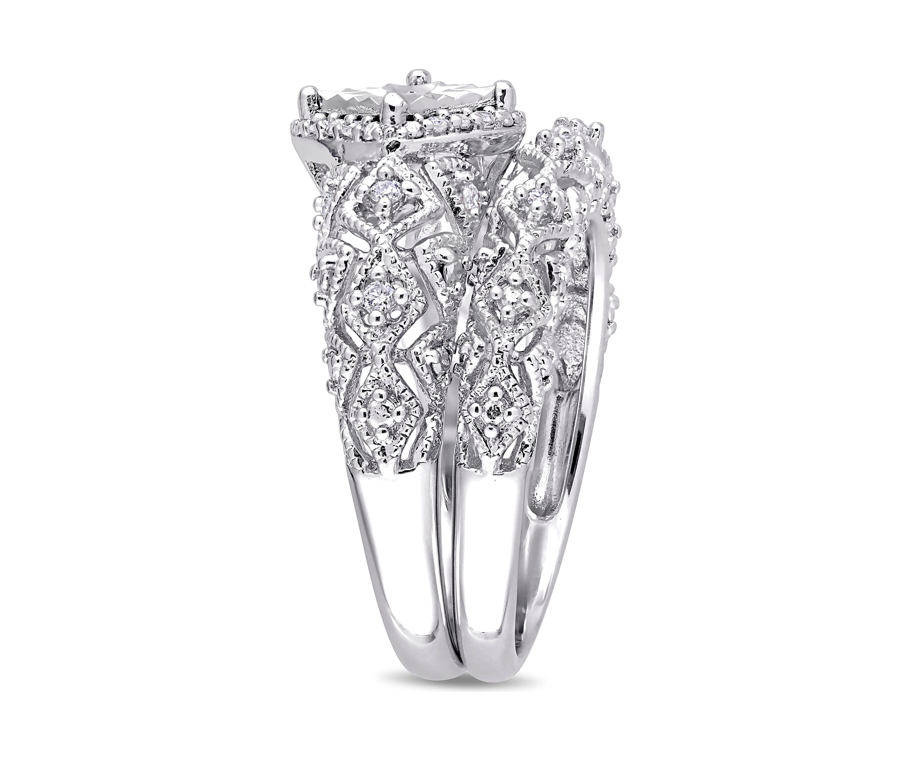 1/5 ct. t.w. Diamond Vintage Bridal Set in Sterling Silver