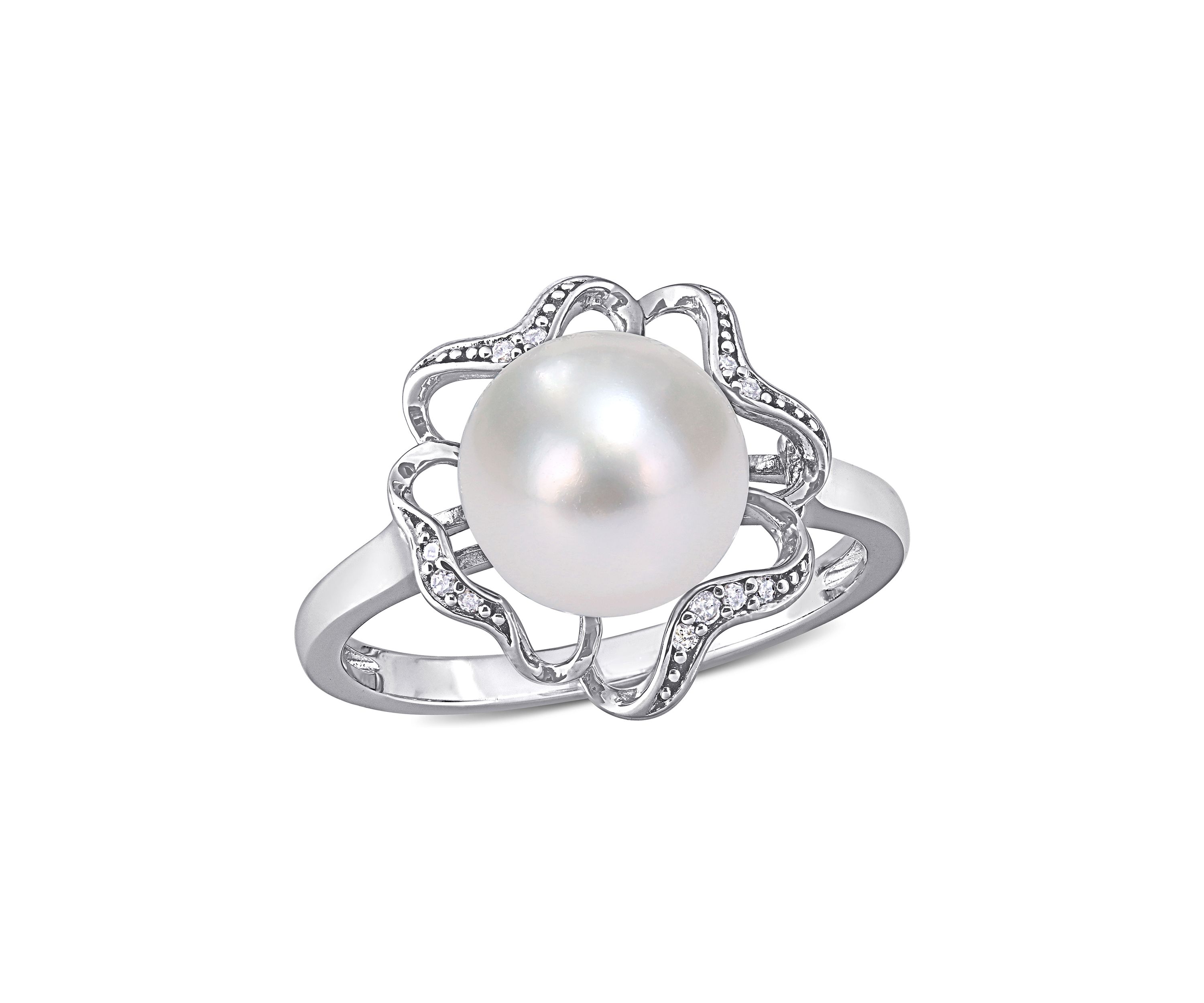 9.5 Millimeter Freshwater Cultured Pearl and 1/10 ct. t.w. Diamond-Accent Floral Cocktail Ring in Sterling Silver