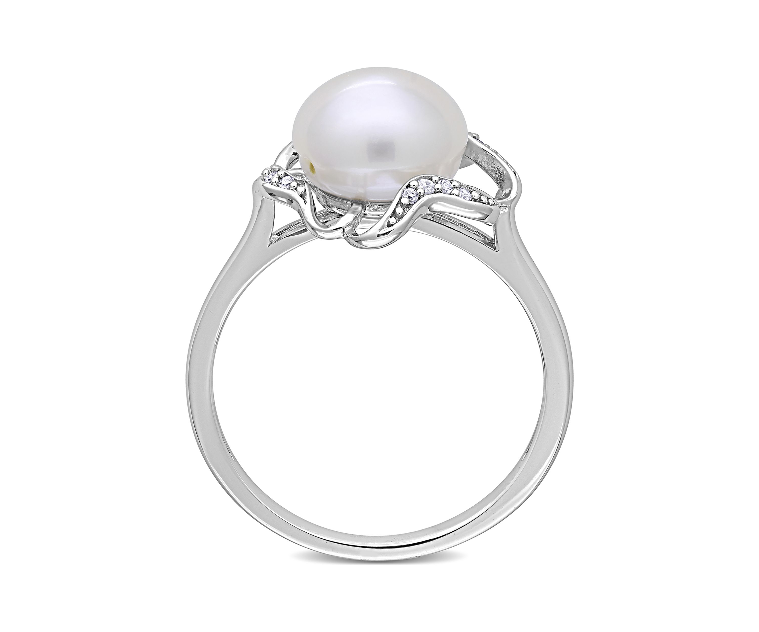 9.5 Millimeter Freshwater Cultured Pearl and 1/10 ct. t.w. Diamond-Accent Floral Cocktail Ring in Sterling Silver