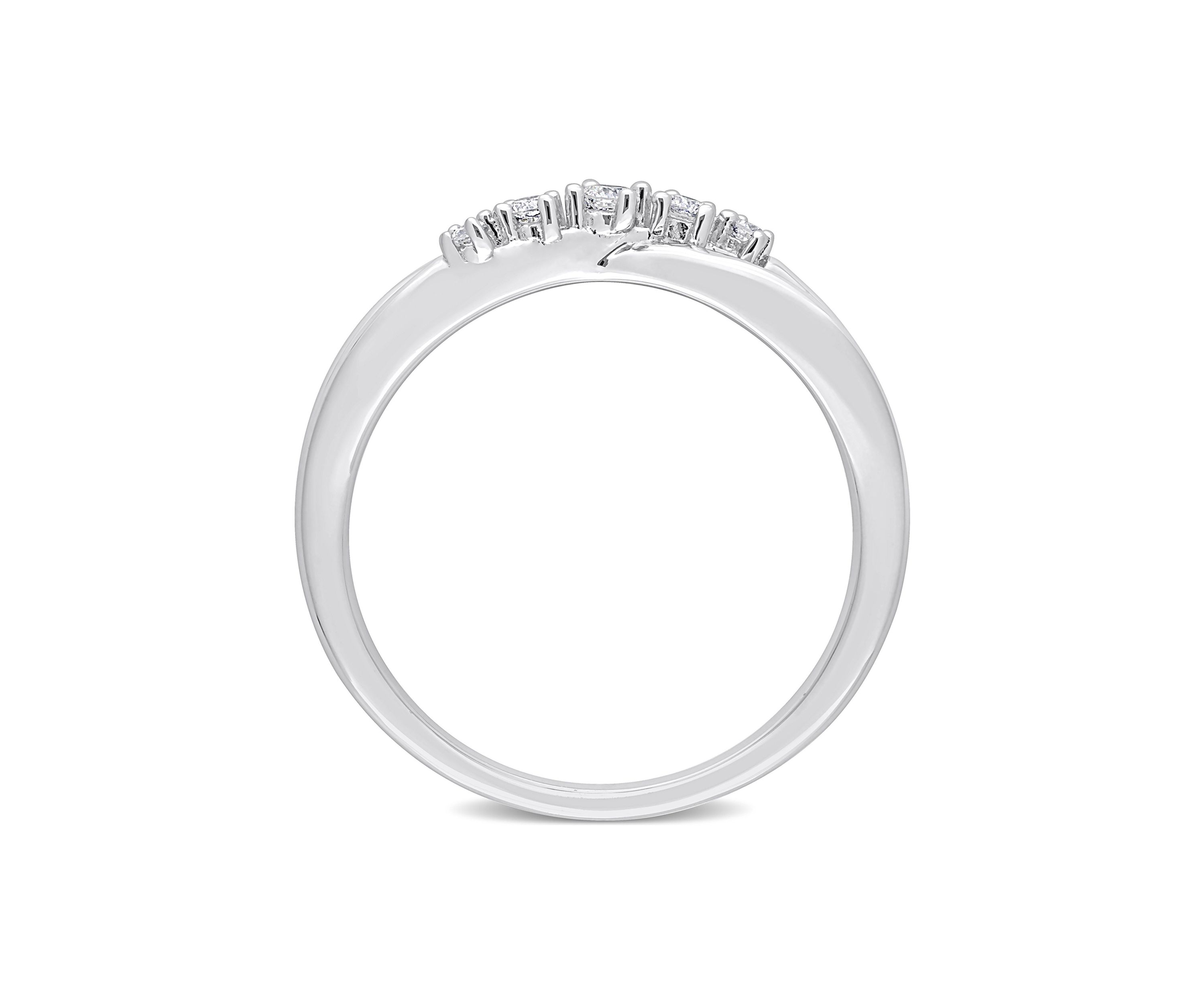 1/10 CT TW Diamond Crossover Promise Ring in Sterling Silver