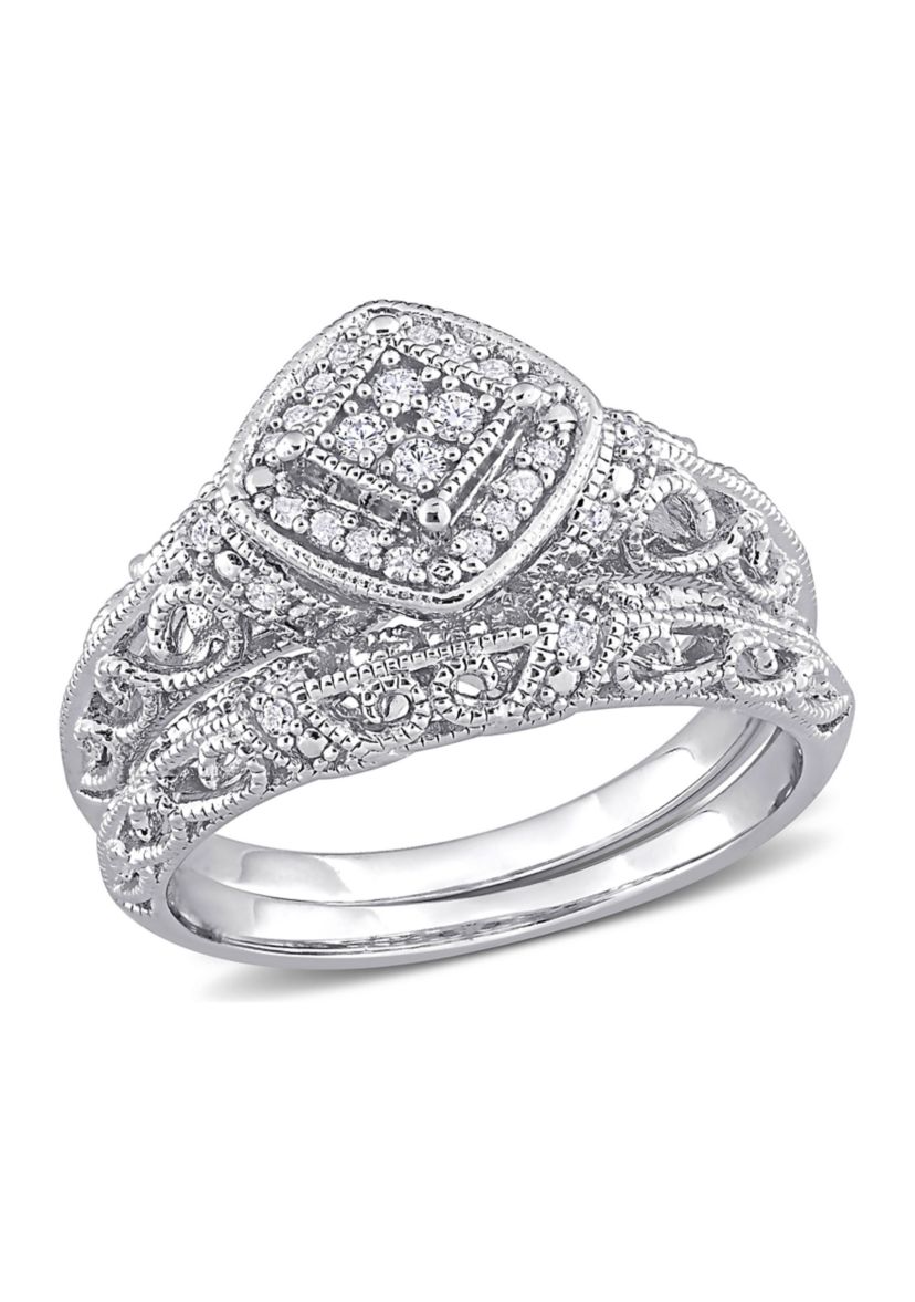 1/5 CT TW Diamond Vintage Bridal Set in Sterling Silver