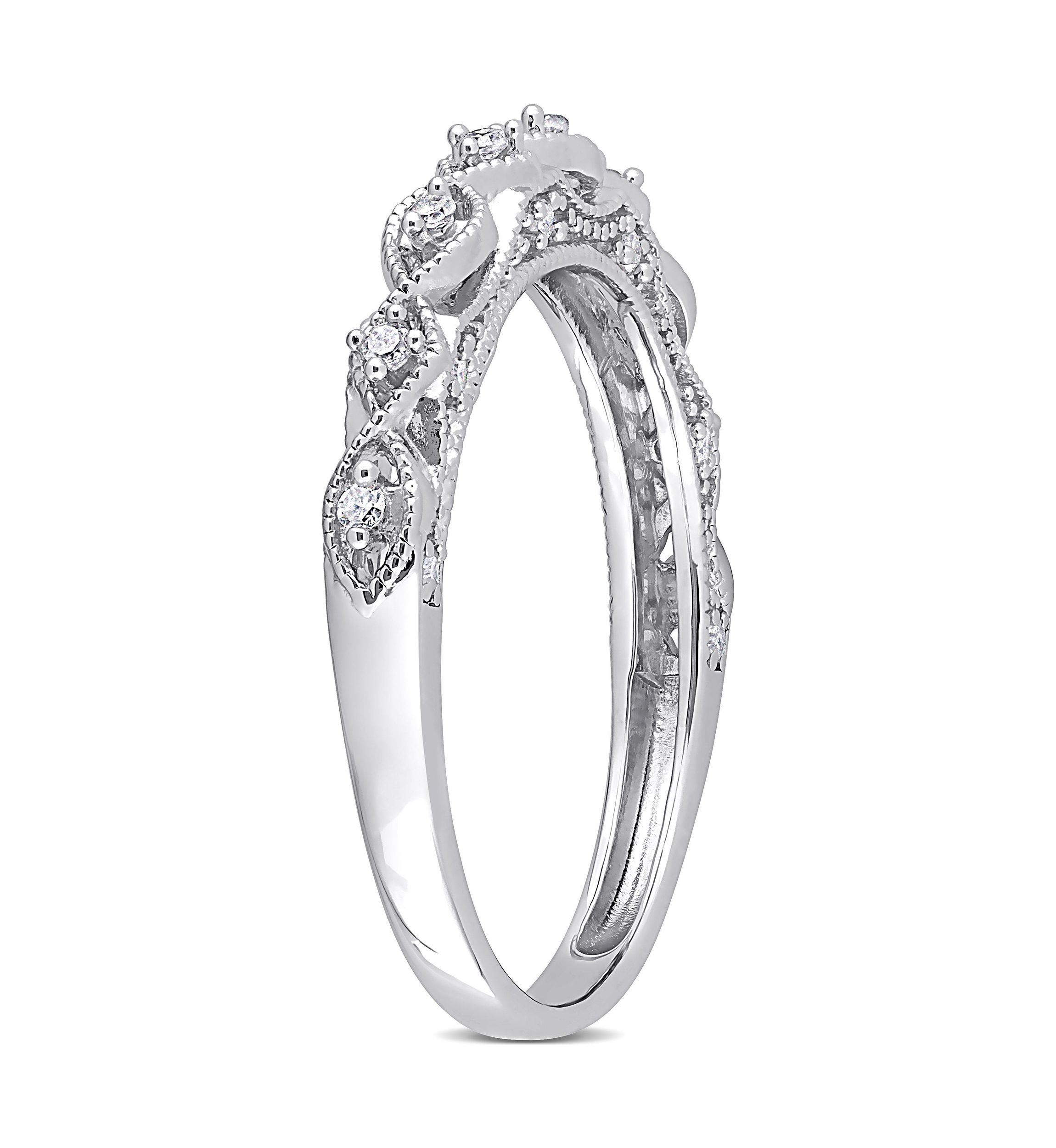 1/8 CT TW Diamond Vintage Anniversary Band in Sterling Silver