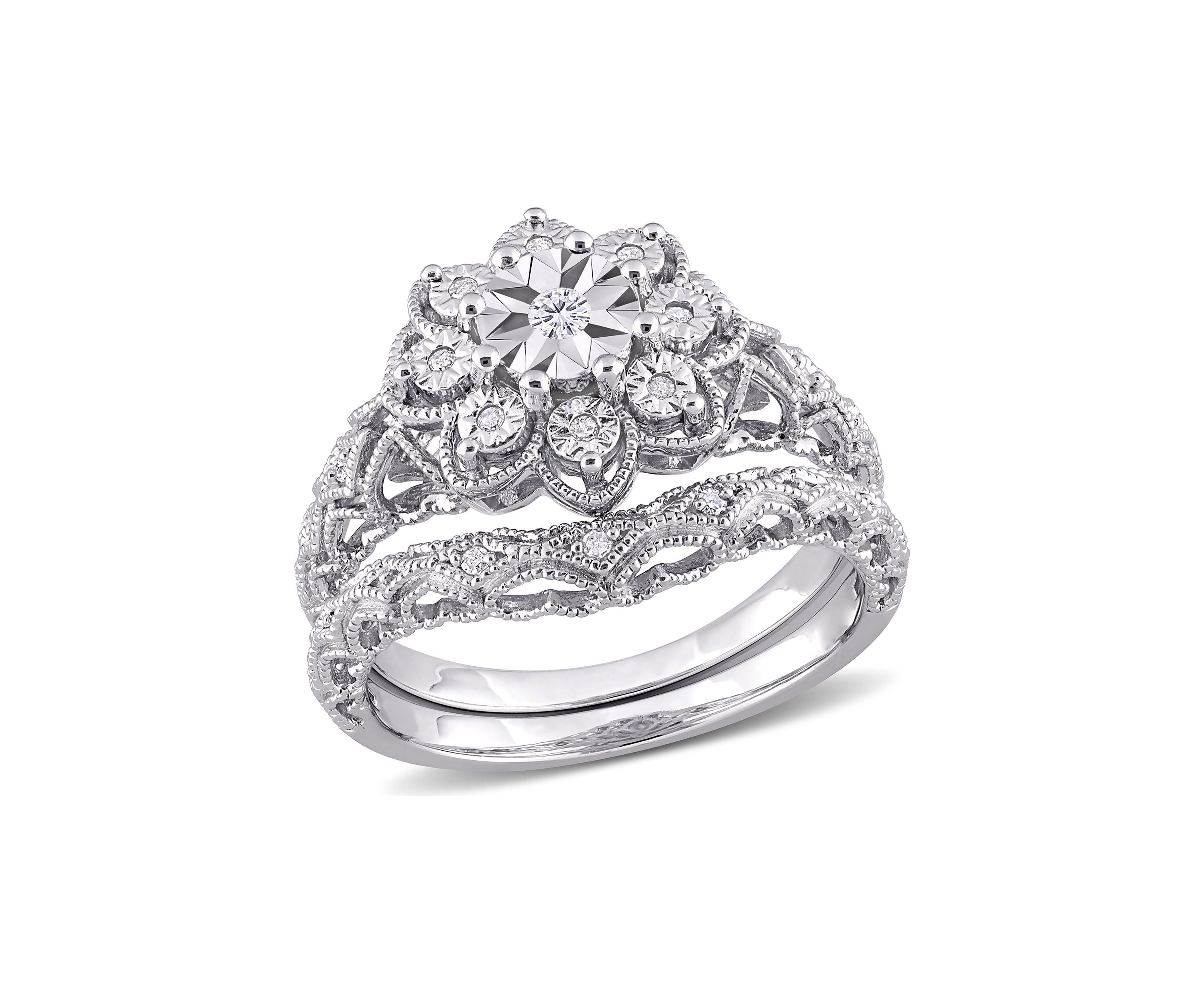 1/10 CT TW Diamond Vintage Bridal Set in Sterling Silver