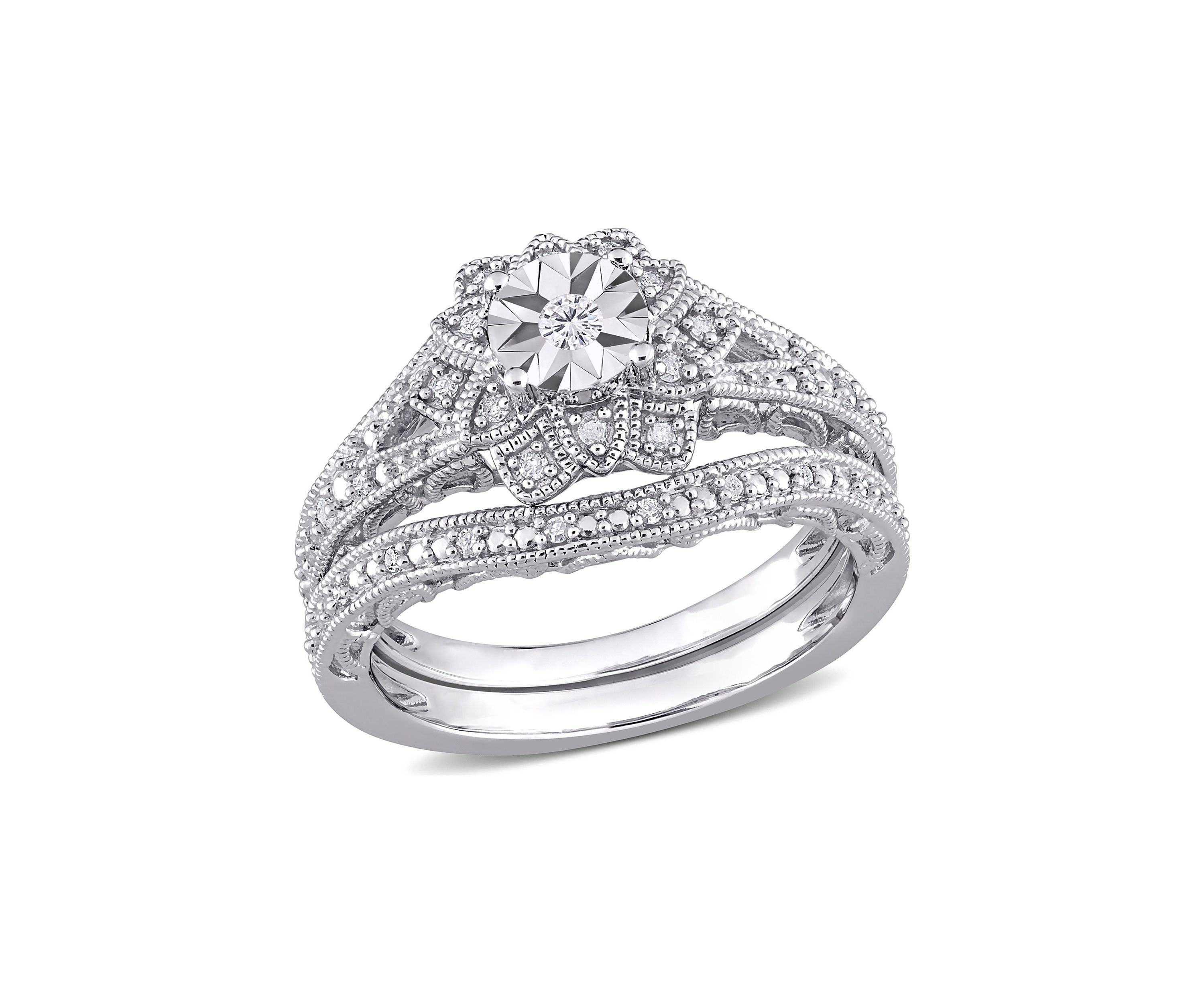 1/5 CT TW Diamond Vintage Bridal Set in Sterling Silver