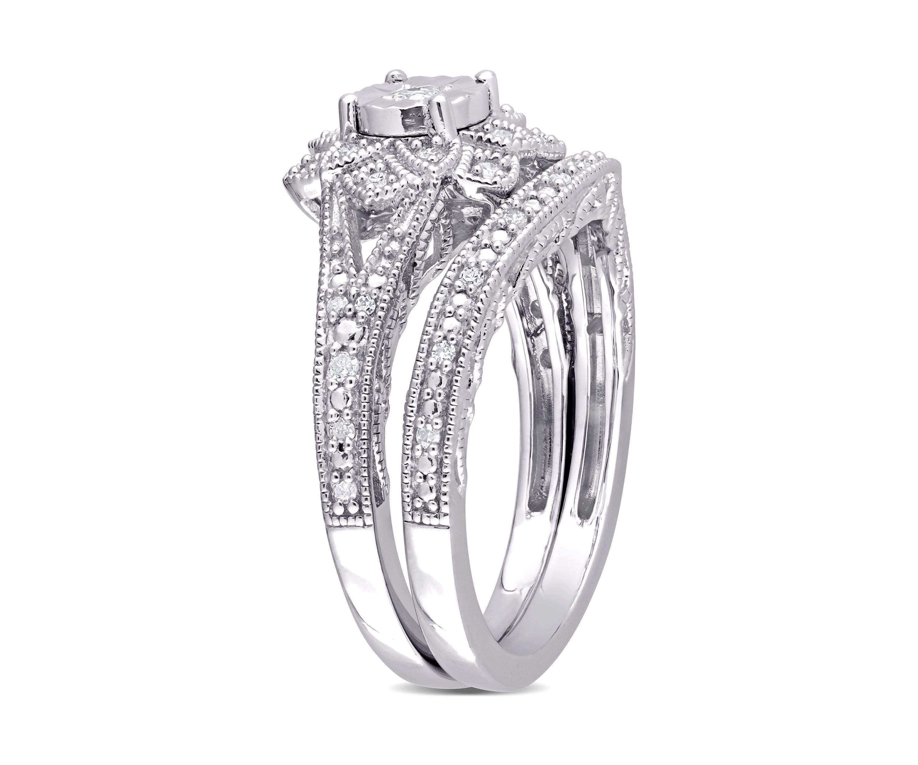1/5 CT TW Diamond Vintage Bridal Set in Sterling Silver