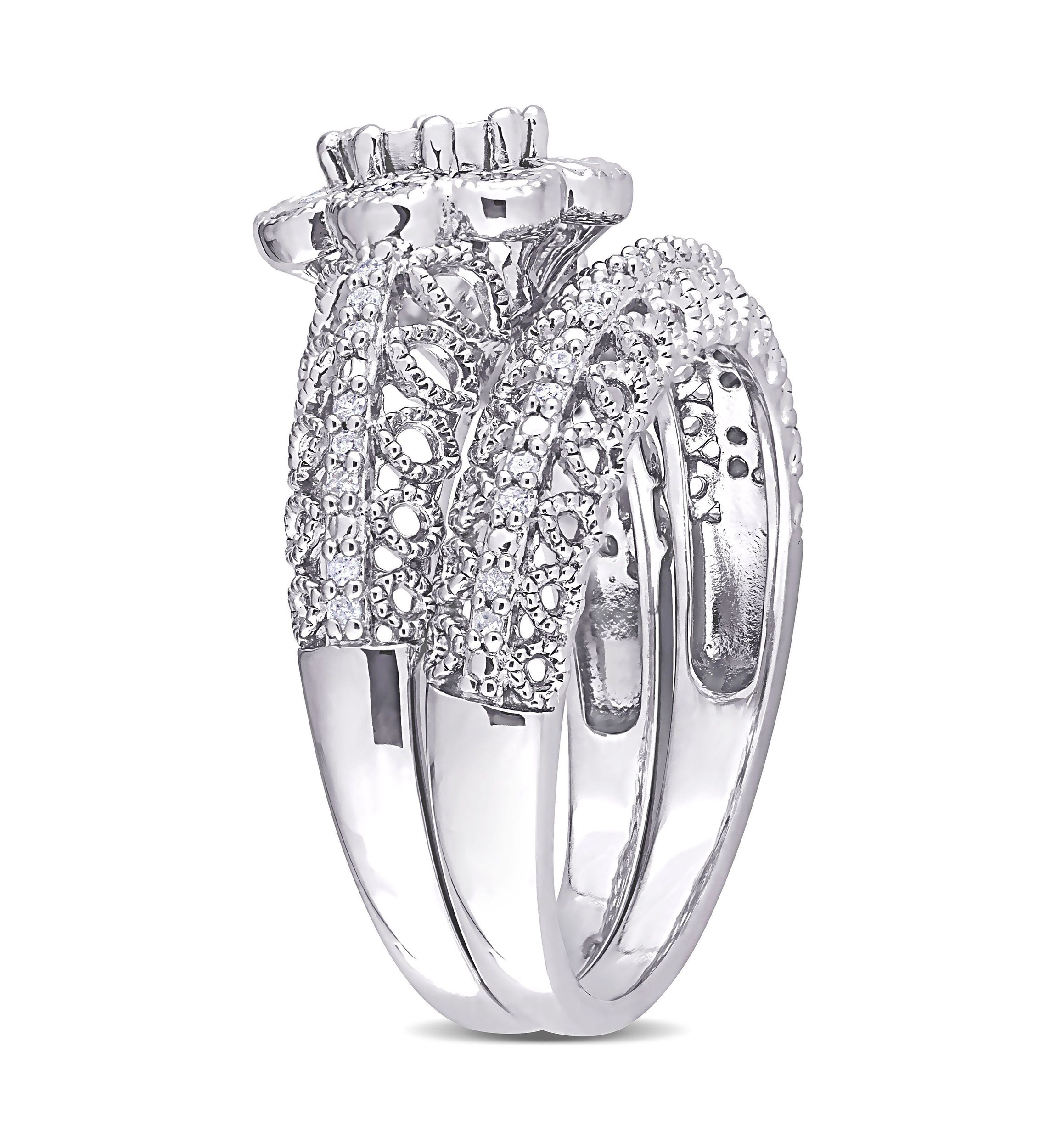 1/6 CT TW Diamond Vintage Bridal Set in Sterling Silver