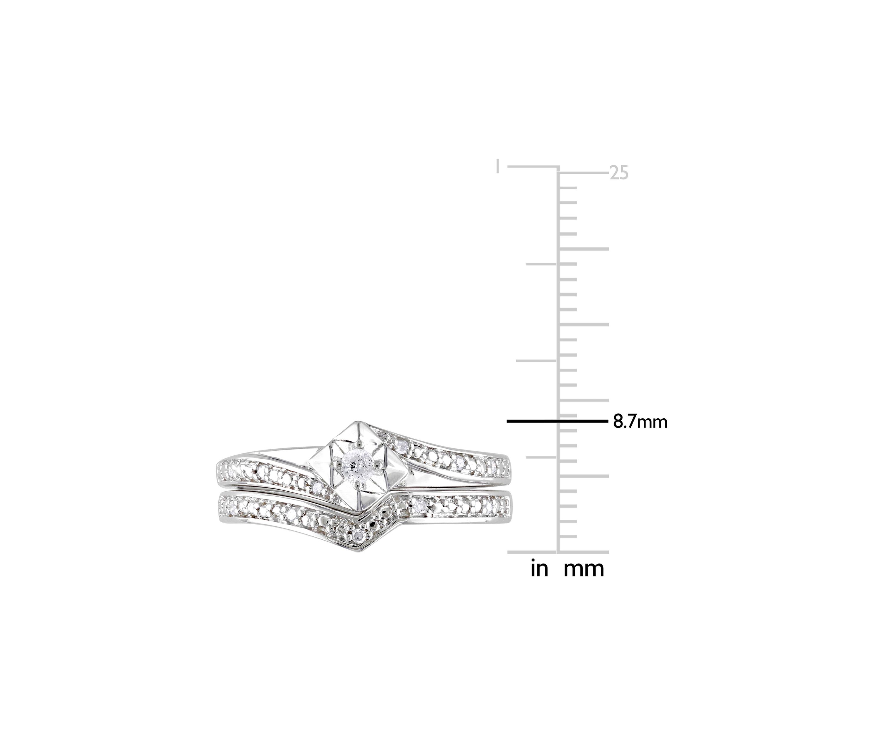 1/10 CT TW Diamond Chevron Bridal Set in Sterling Silver