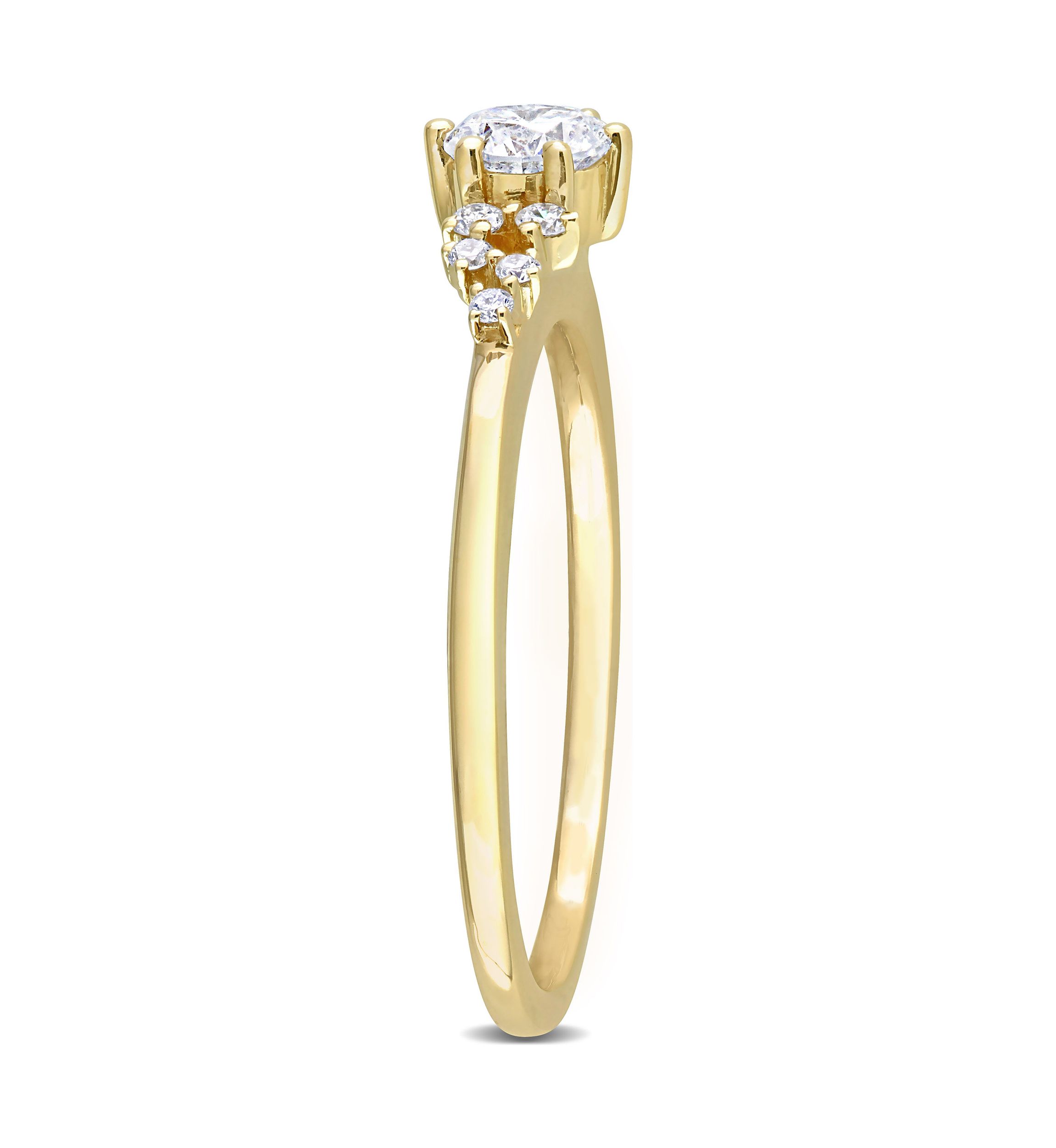 1/2 CT TDW Diamond Cluster Ring in 10k Yellow Gold