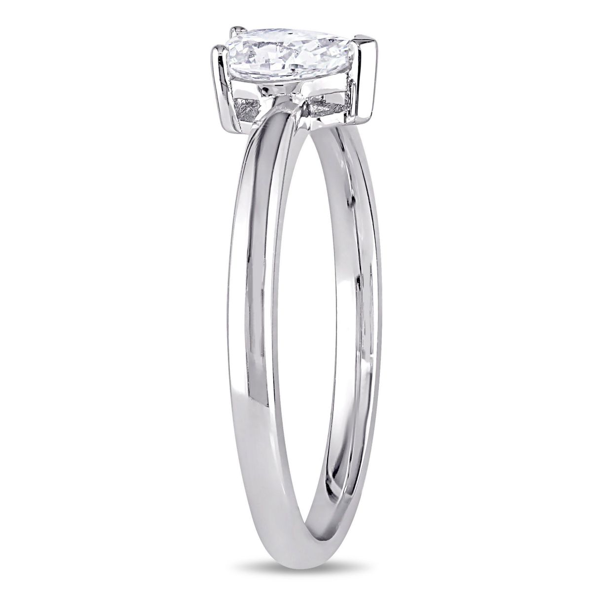 1/2 CT TW Pear-Cut Diamond Solitaire Engagement Ring in 14k White Gold