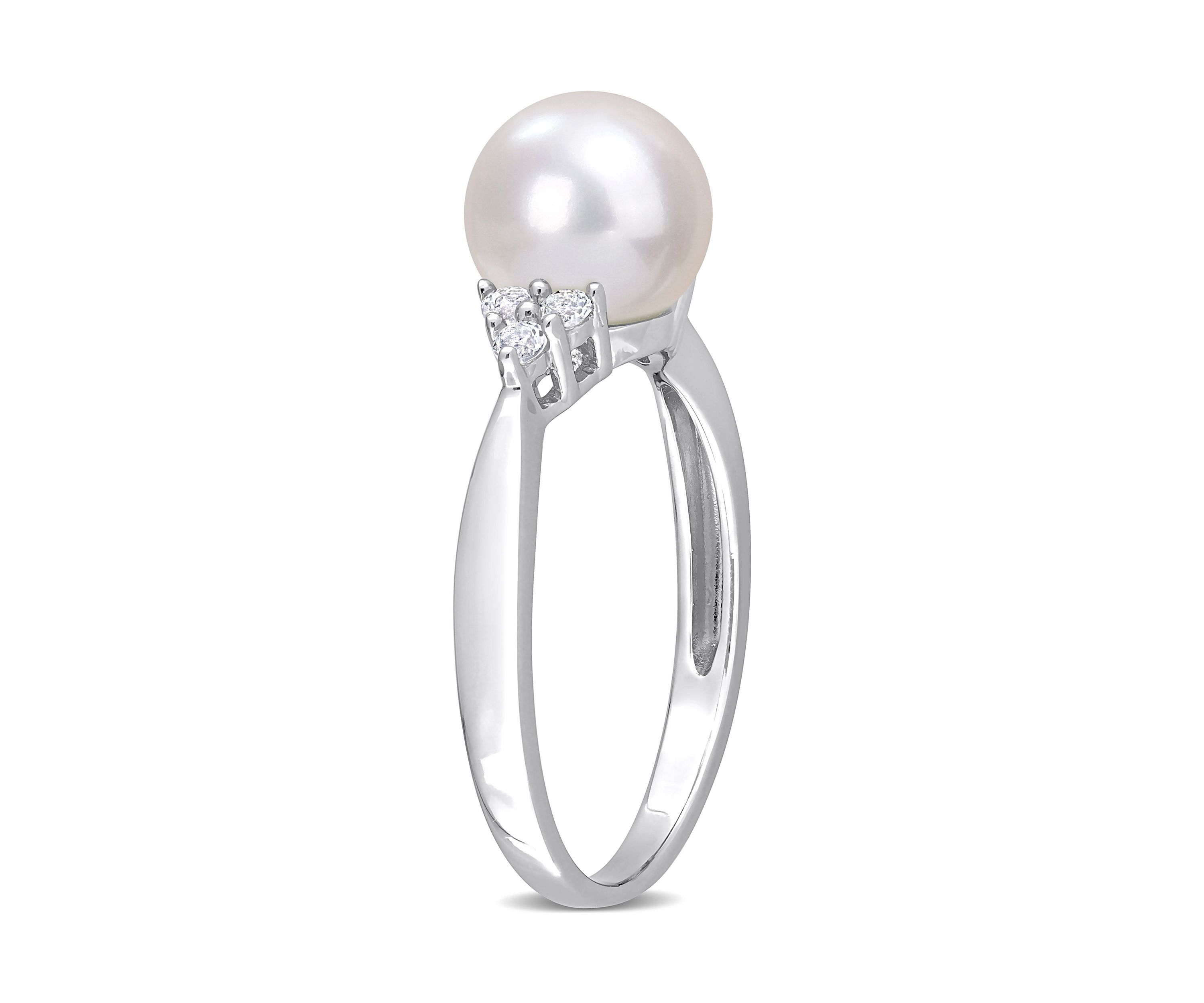 8-8.5mm Cultured Freshwater Pearl and 1/4 CT TGW White Topaz Ring in Sterling Silver