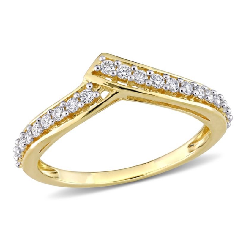 1/3 ct. t.w. Diamond Chevron Design Ring in 10K Yellow Gold