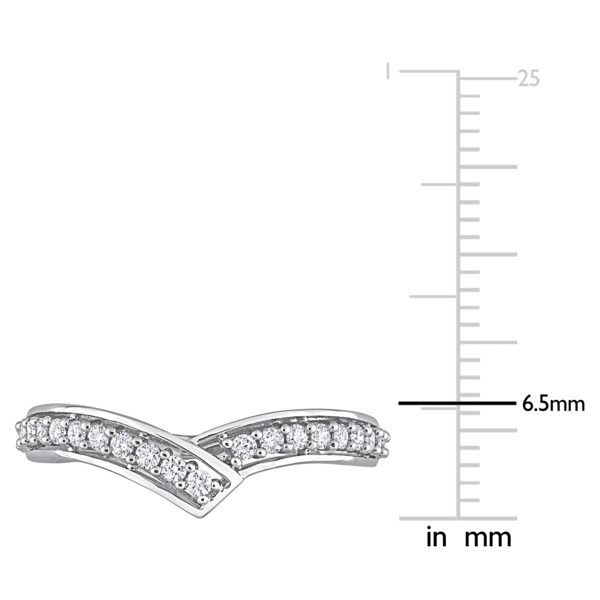1/3 ct. t.w. Diamond Chevron Eternity Ring in 10K White Gold
