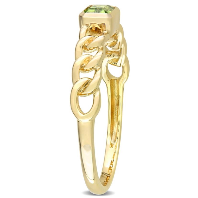 Octagon Peridot Link Ring in 10k Yellow Gold