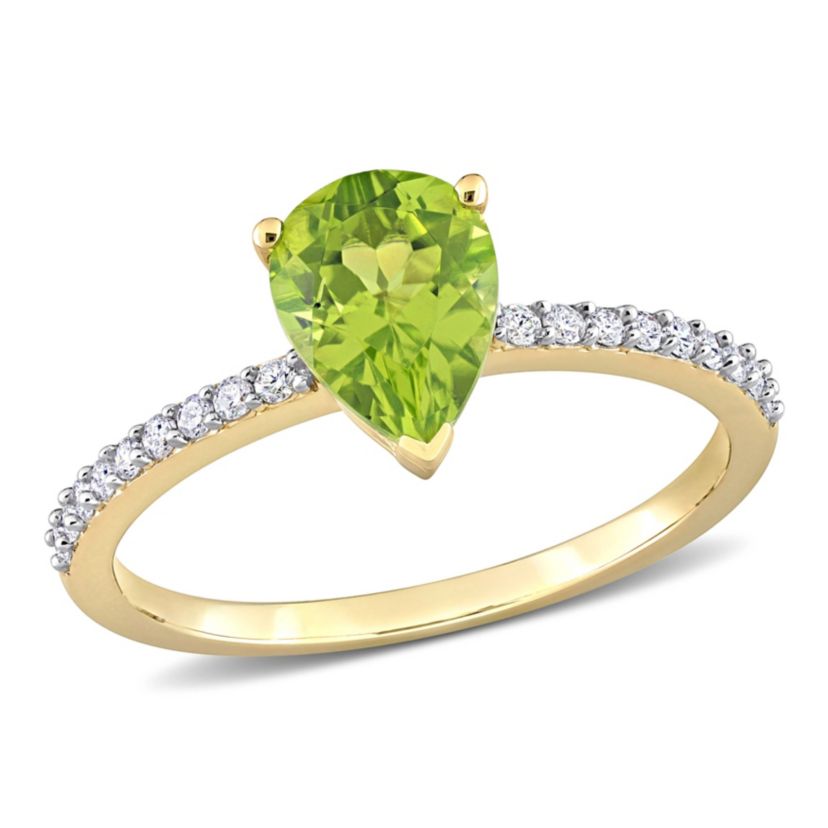 Pear Shape Peridot and 1/7 CT TW Diamond Ring in 14k Yellow Gold